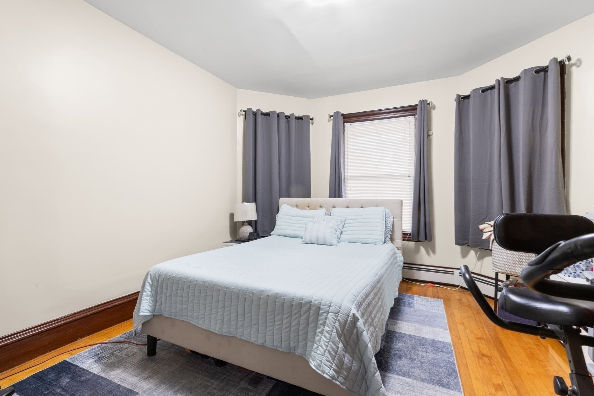 4 Family at 221-223 Pine St., Lowell MA 01851, Lowell, photo 16 of 38