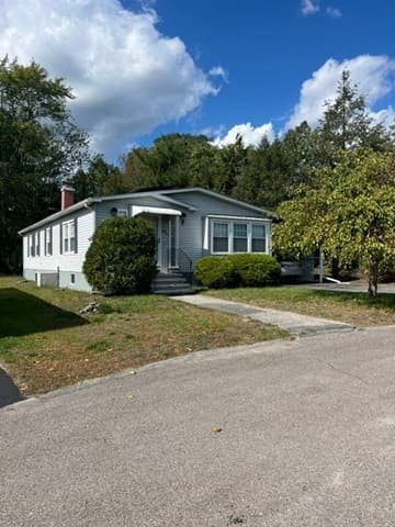 52 Castle Road, Attleboro MA 02703