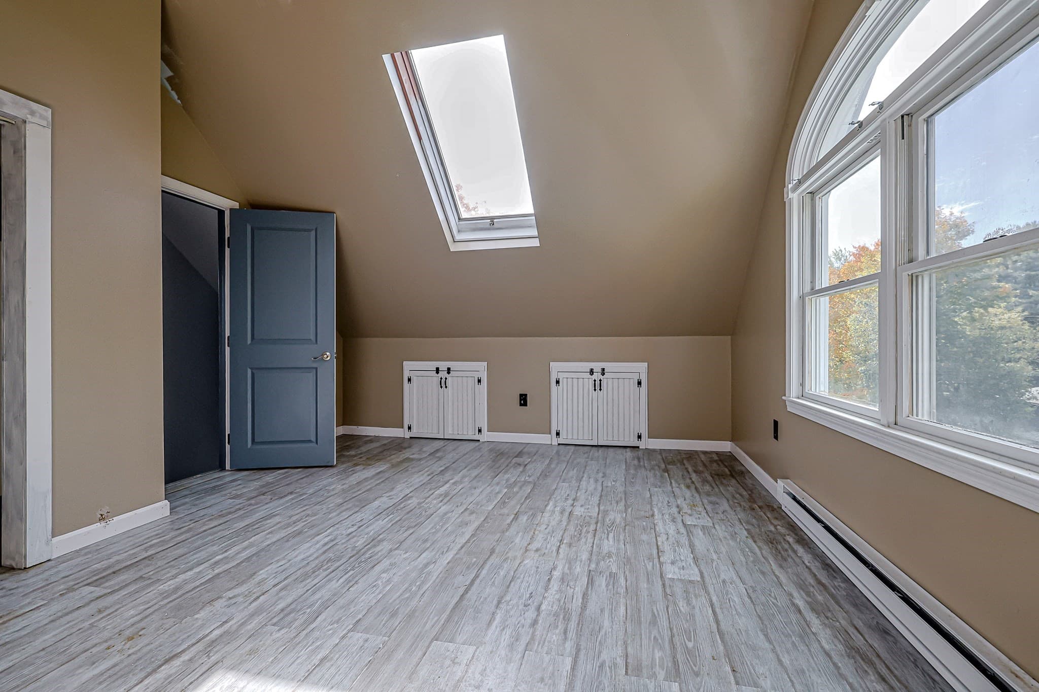 Multi Family at 208 Railroad, Abington MA 02351, Abington, photo 32 of 42