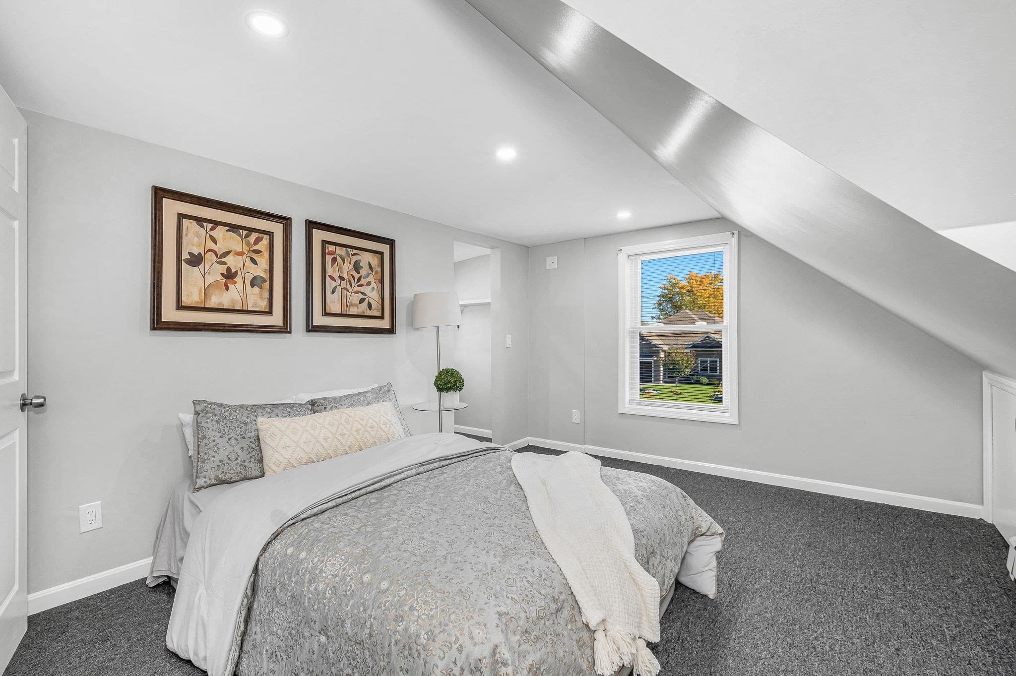 Single Family Residence at 2 Ingalls St, Woburn MA 01801, photo 14 of 30