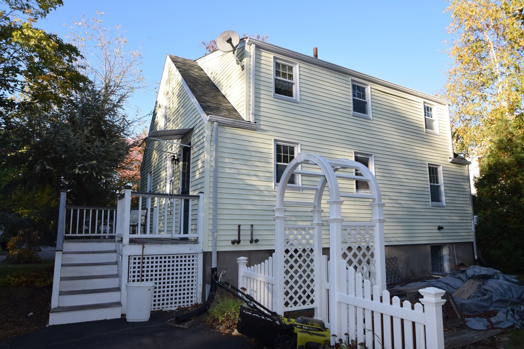 Single Family Residence at 73 Chestnut Circle, Randolph MA 02368, Randolph, photo 5 of 36