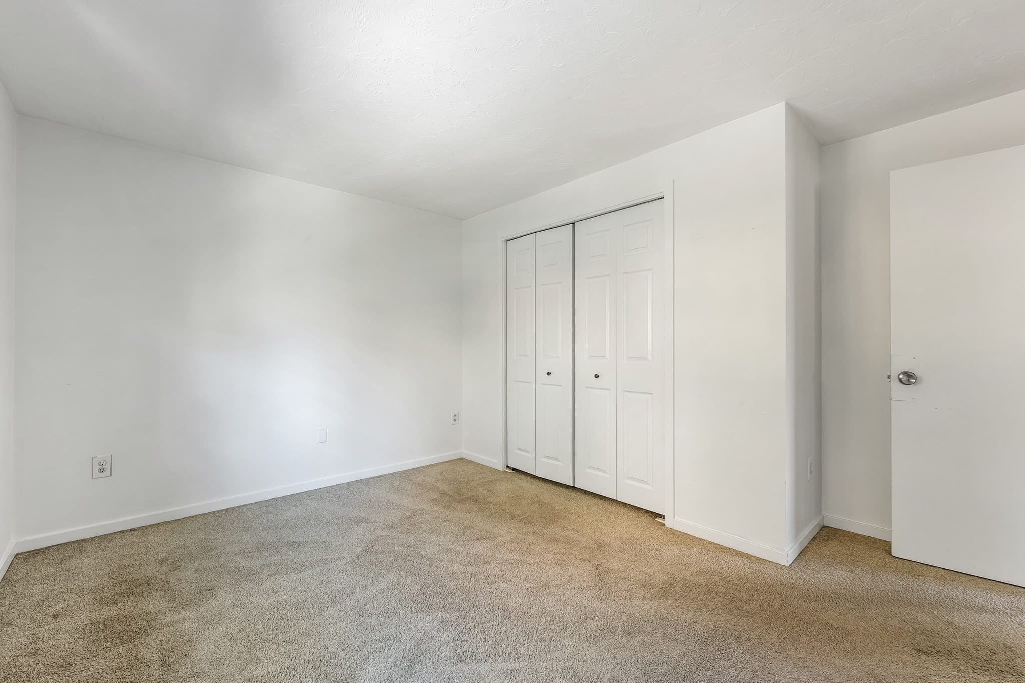 Condominium at 189 Littleton Rd # 44, Chelmsford MA 01824, Chelmsford, photo 13 of 26