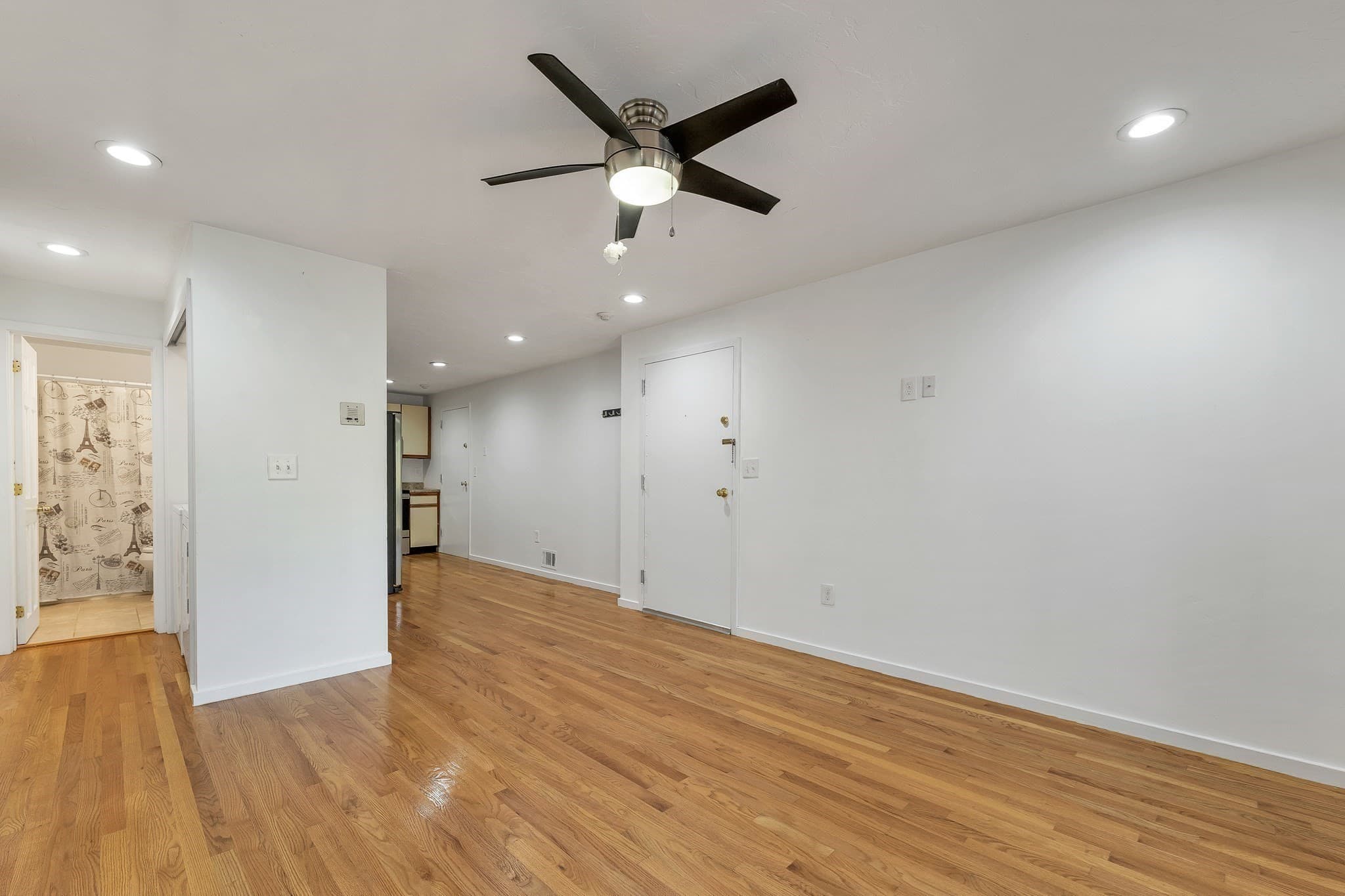 Condominium at 189 Littleton Rd # 44, Chelmsford MA 01824, Chelmsford, photo 5 of 26