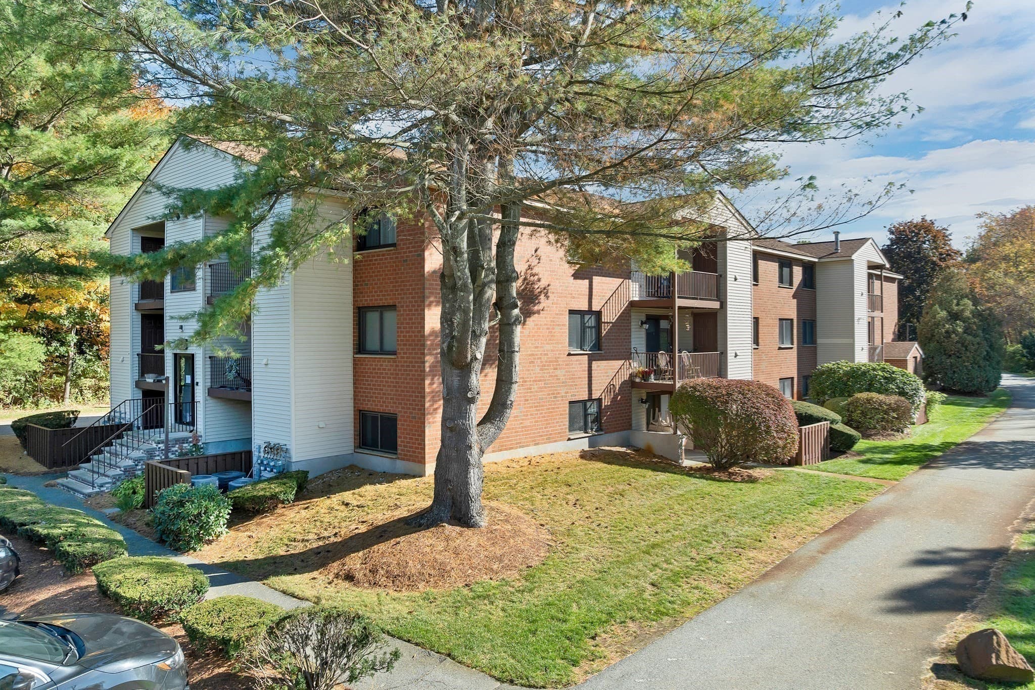 Condominium at 189 Littleton Rd # 44, Chelmsford MA 01824, Chelmsford, photo 24 of 26
