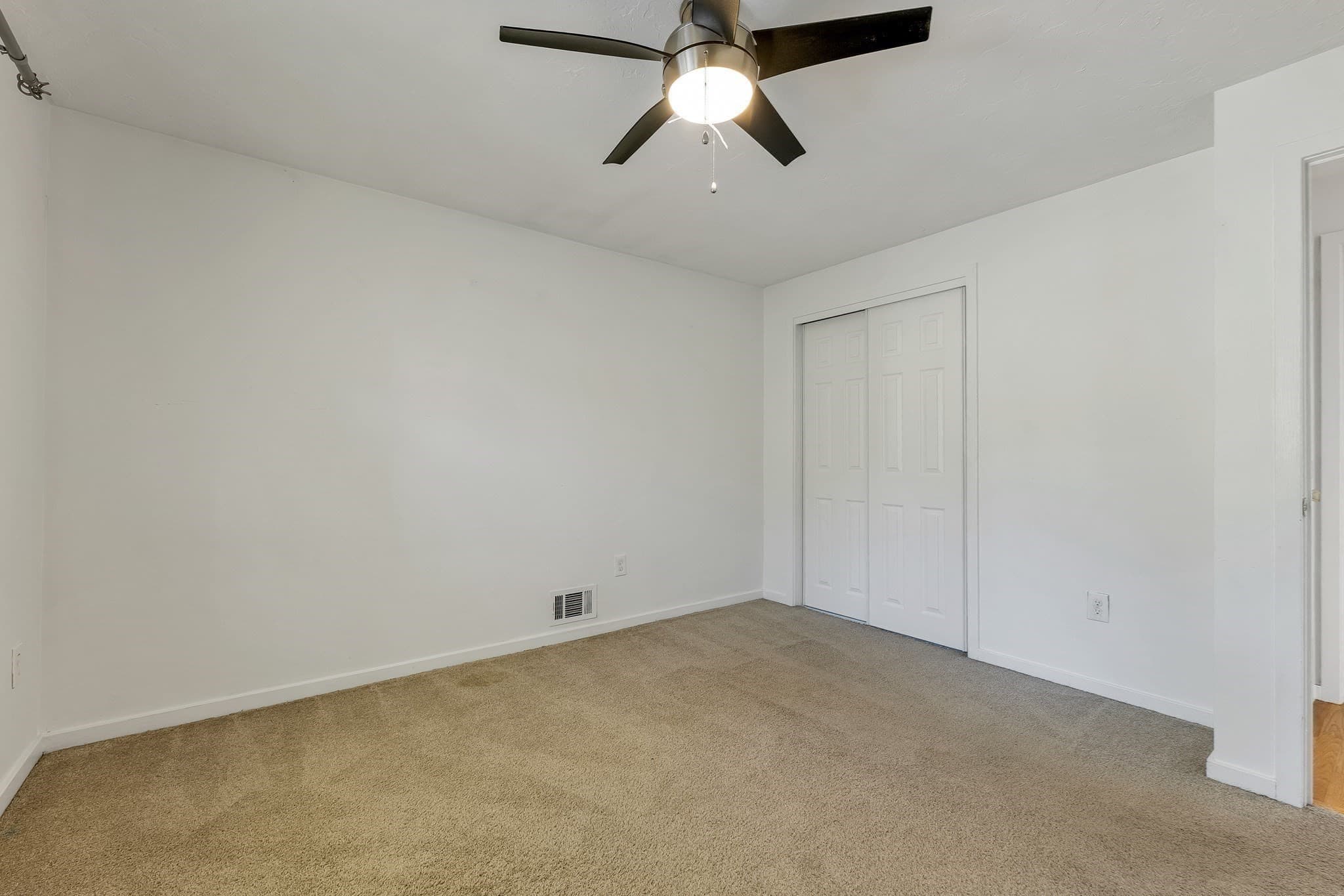 Condominium at 189 Littleton Rd # 44, Chelmsford MA 01824, Chelmsford, photo 14 of 26