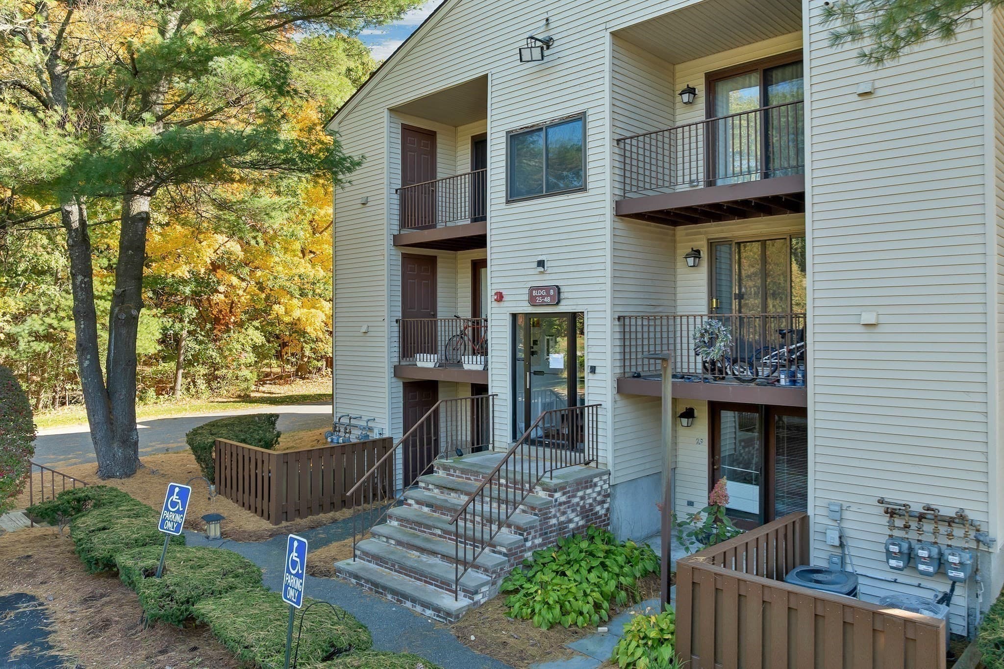 Condominium at 189 Littleton Rd # 44, Chelmsford MA 01824, Chelmsford, photo 18 of 26