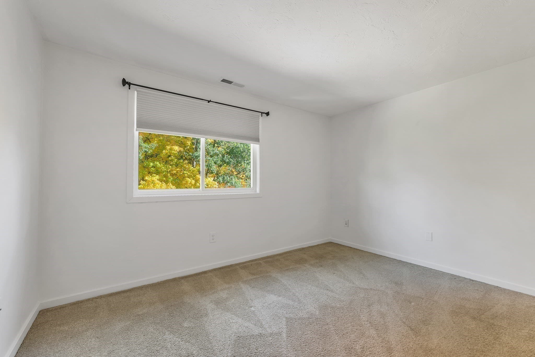 Condominium at 189 Littleton Rd # 44, Chelmsford MA 01824, Chelmsford, photo 15 of 26