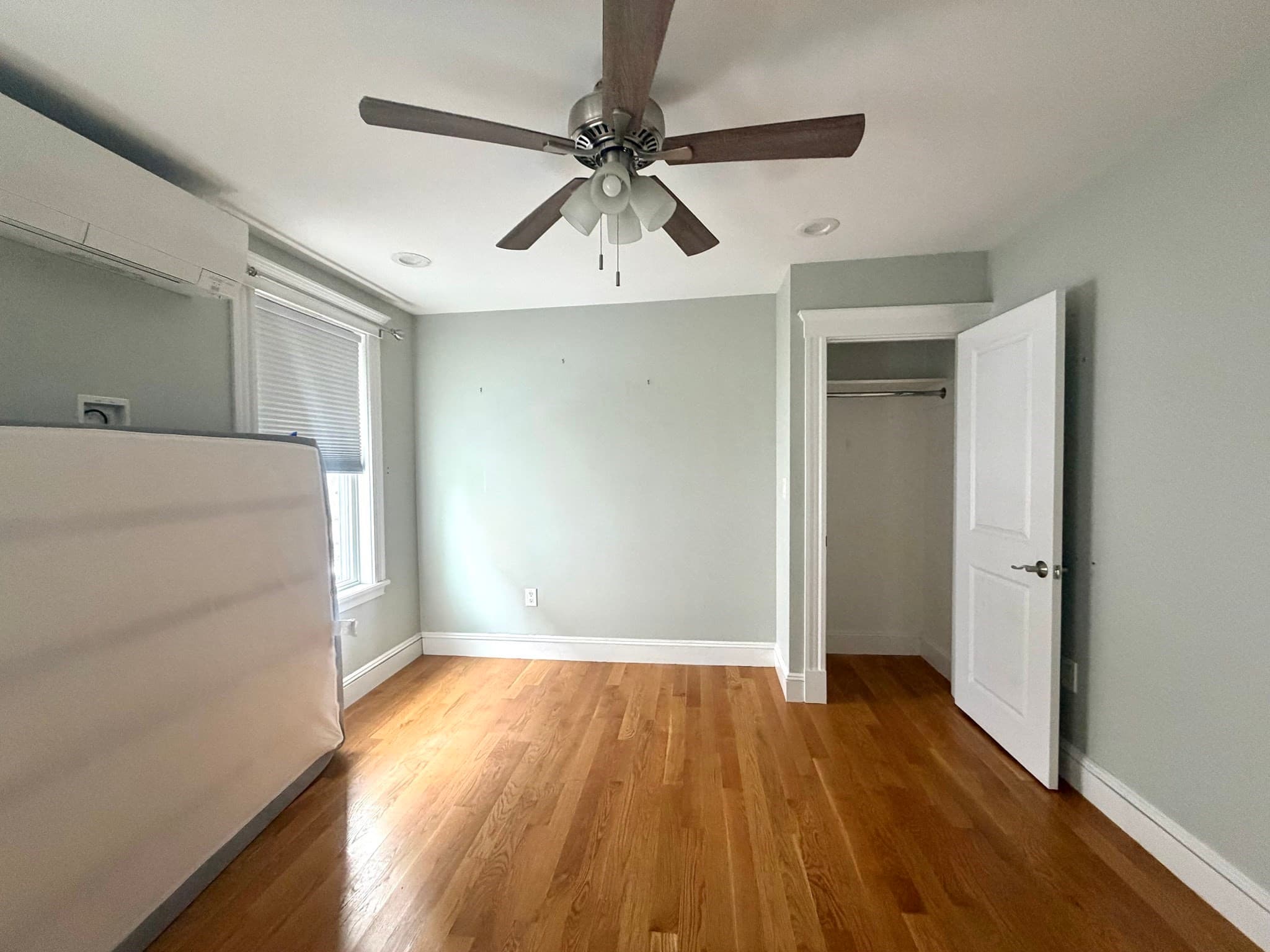 Multi Family at 104-106 Shirley St, Winthrop MA 02152, Winthrop, photo 8 of 12