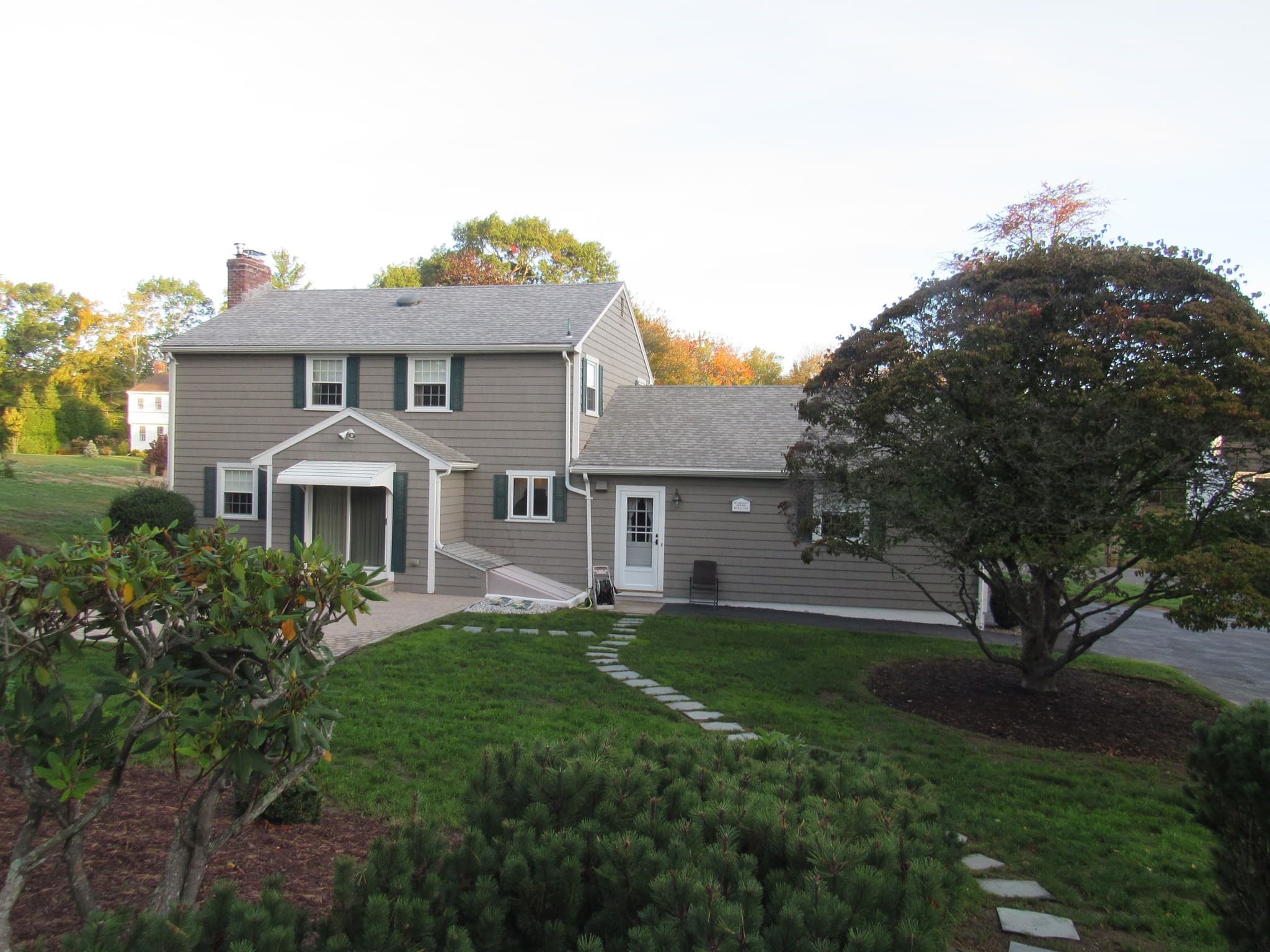 Single Family Residence at 14 Pinegrove Rd, Hingham MA 02043, photo 3 of 20