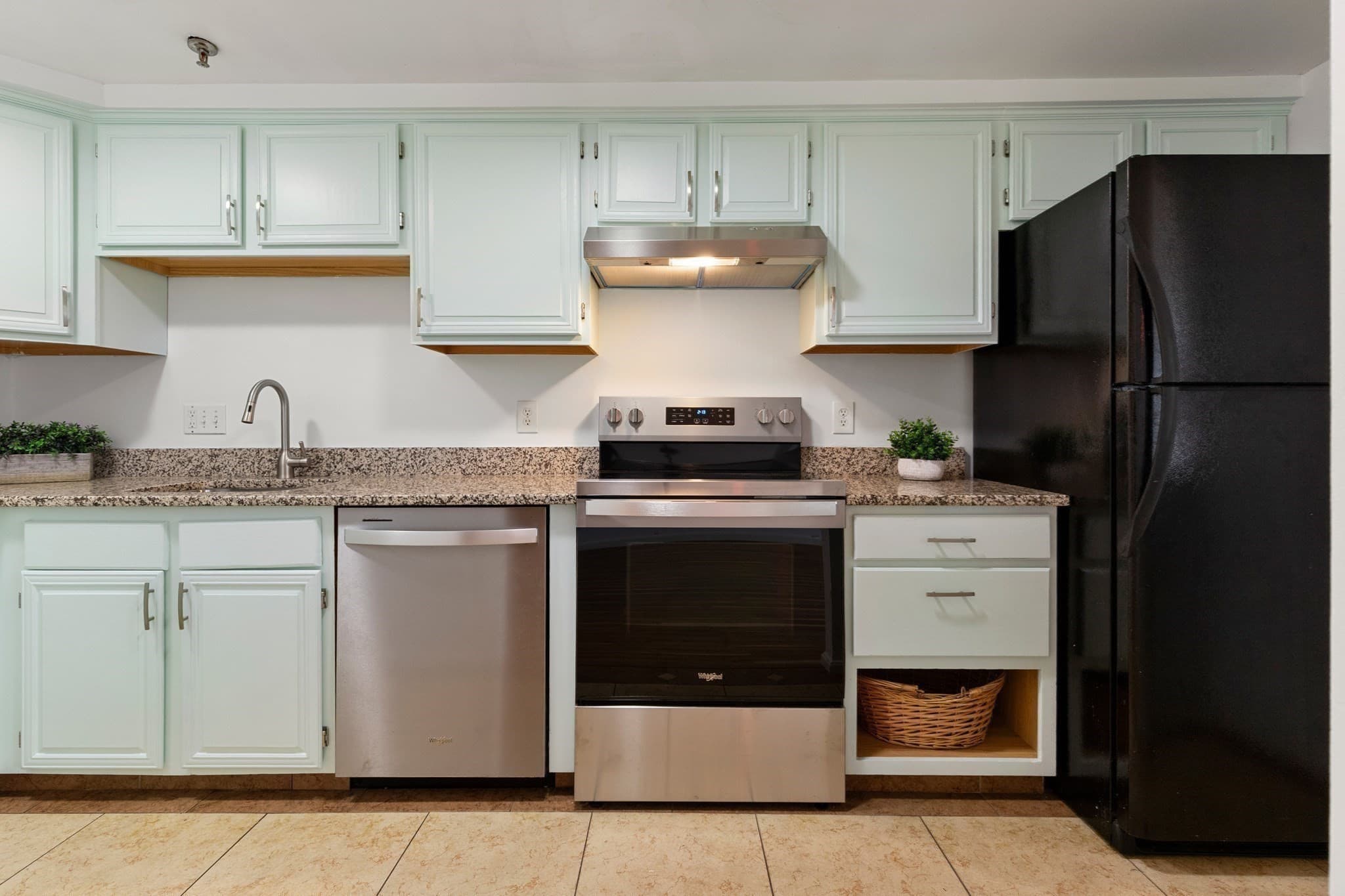 Condominium at 200 Market Street # 413, Lowell MA 01852, photo 15 of 34