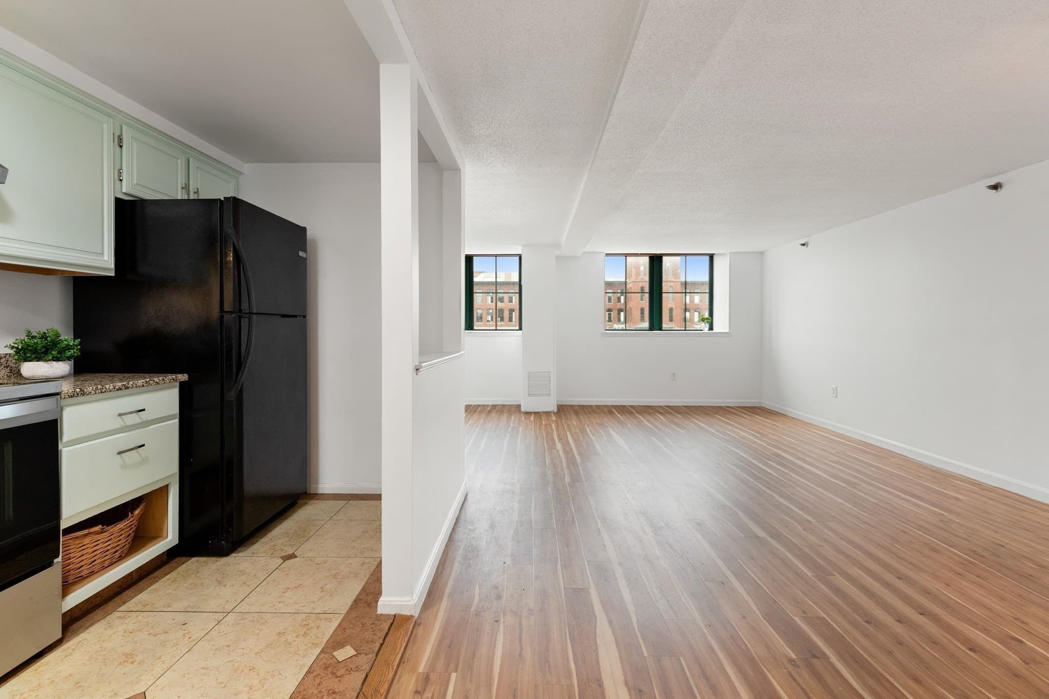 Condominium at 200 Market Street # 413, Lowell MA 01852, photo 8 of 34