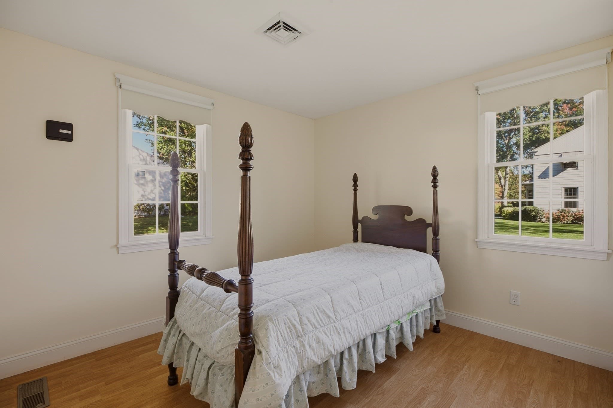 Single Family Residence at 331 Albany St, Fall River MA 02720, Fall River, photo 16 of 42