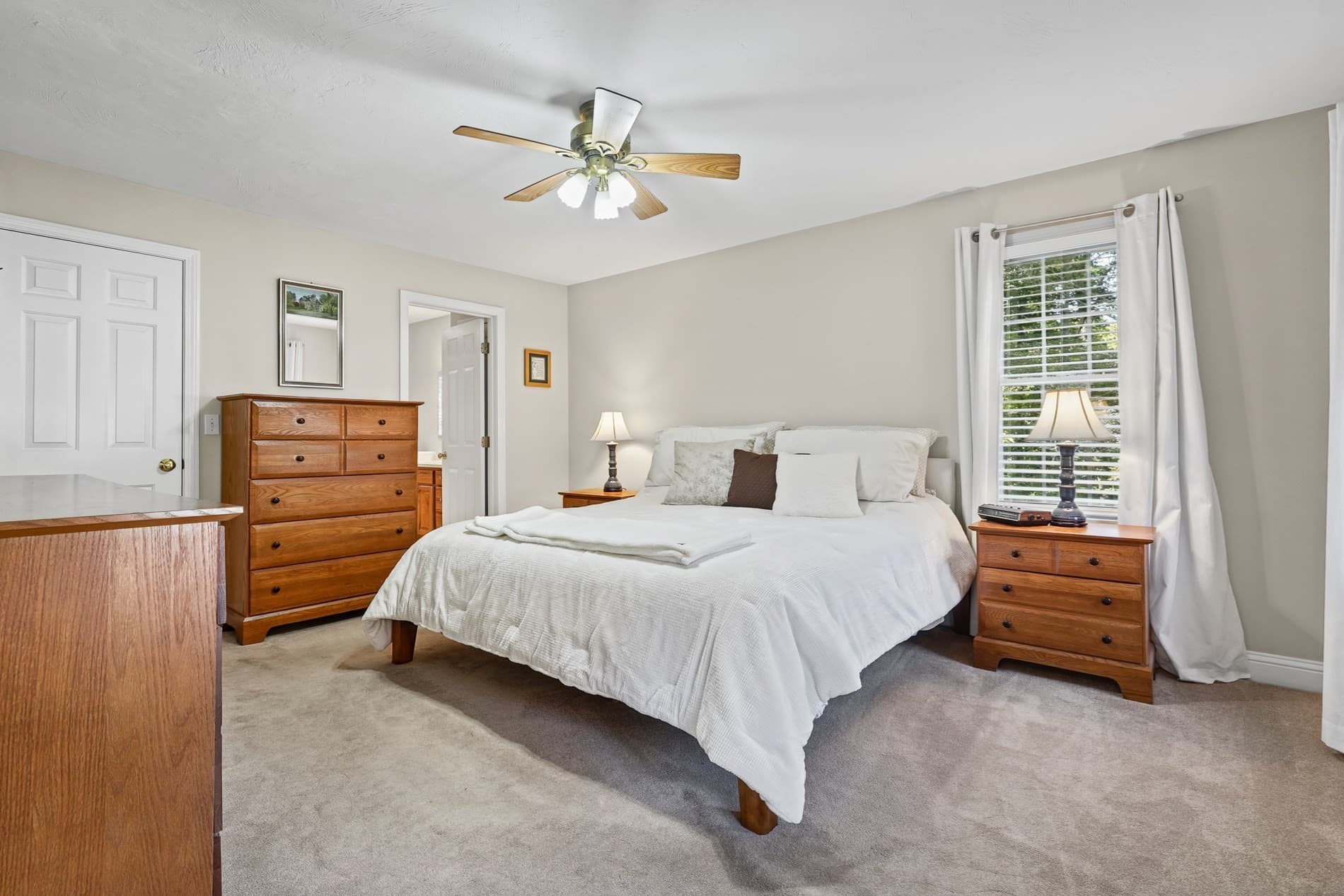 Single Family Residence at 2 Claridge Rd, Seekonk MA 02771, photo 21 of 42