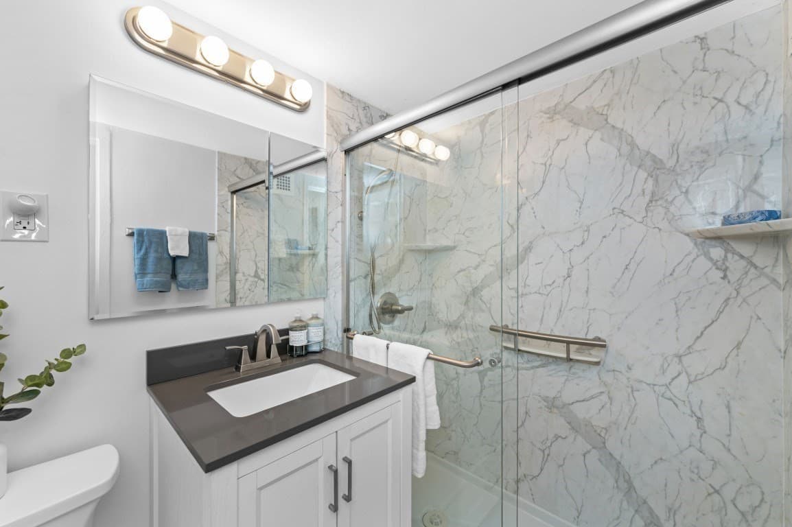 Condominium at 2 Hawthorne Place # 15R, Boston MA 02114, Boston, photo 17 of 24