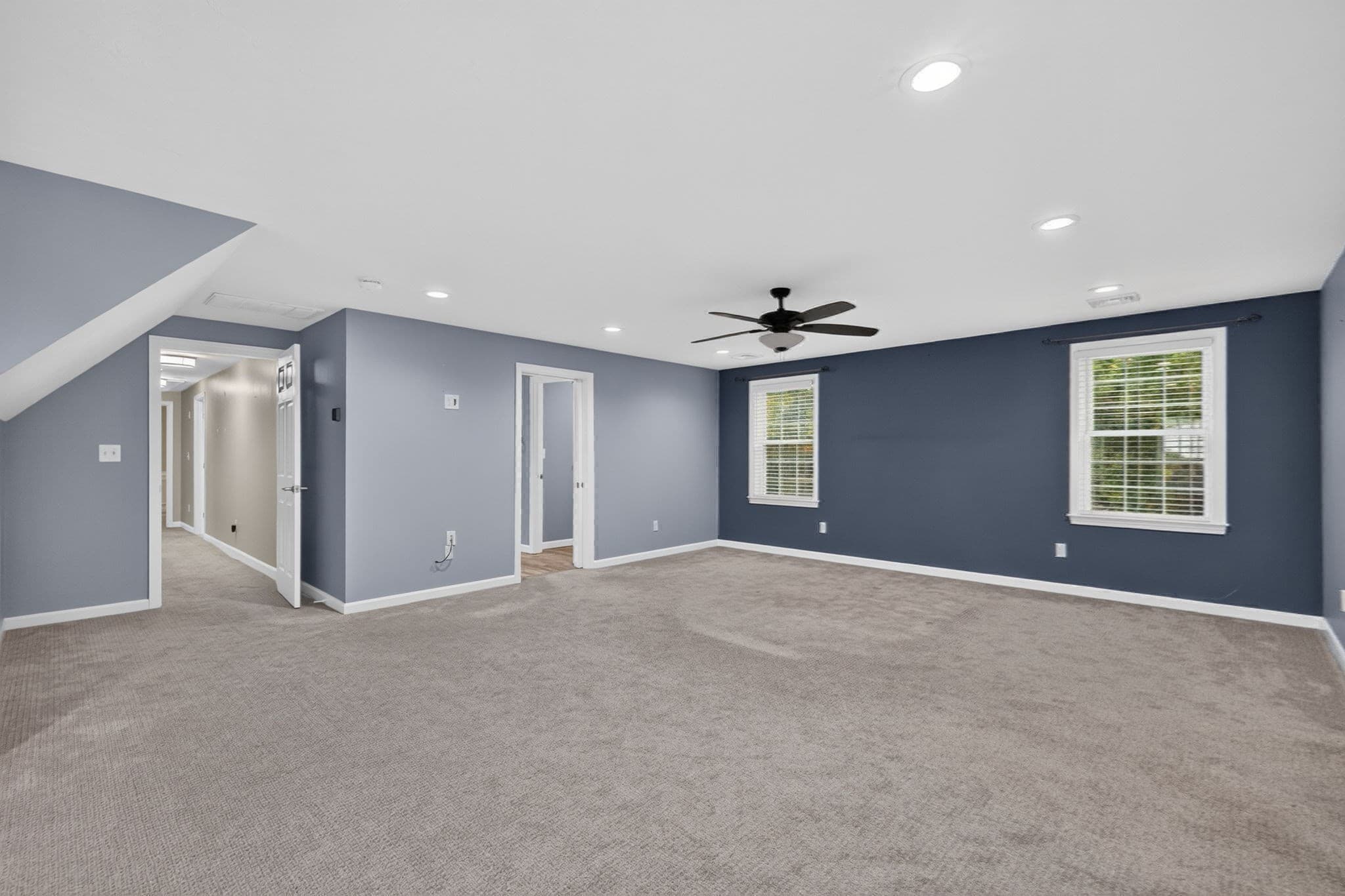 Single Family Residence at 45 Metacomet Ave, Taunton MA 02718, Taunton, photo 24 of 42