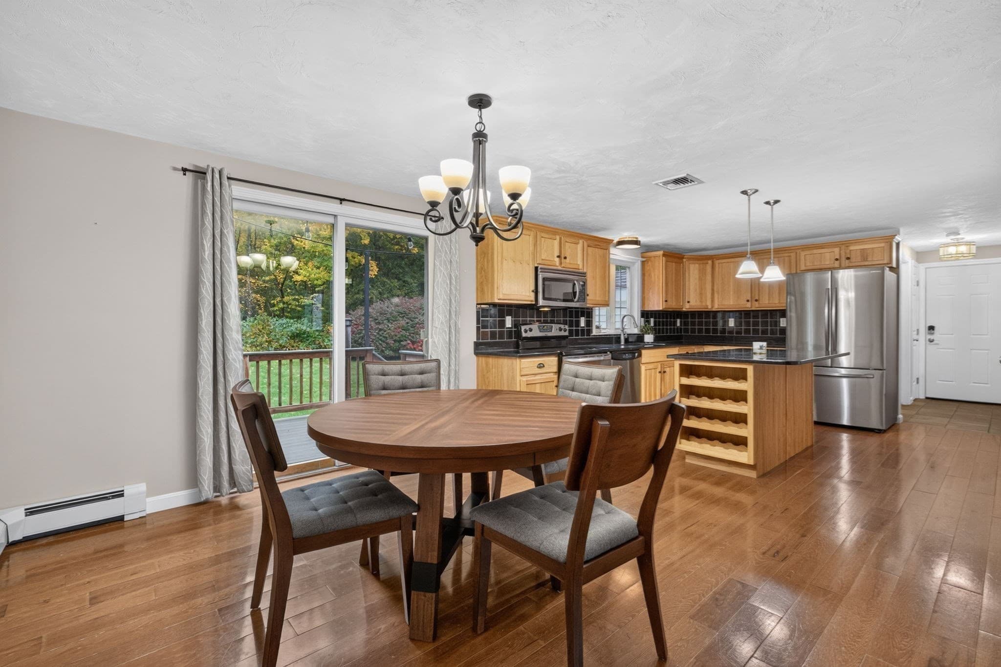 Single Family Residence at 45 Metacomet Ave, Taunton MA 02718, Taunton, photo 8 of 42