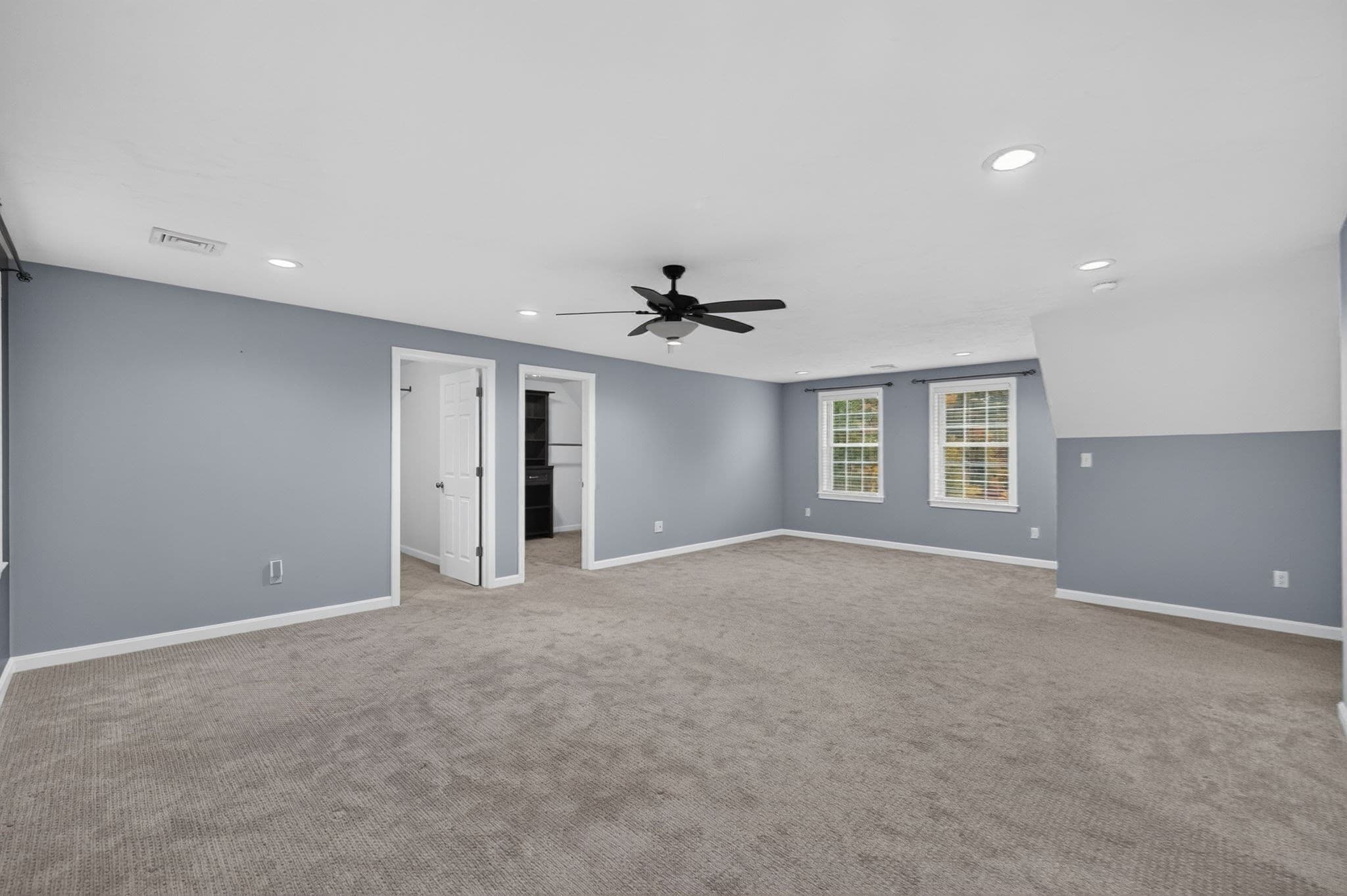 Single Family Residence at 45 Metacomet Ave, Taunton MA 02718, Taunton, photo 25 of 42