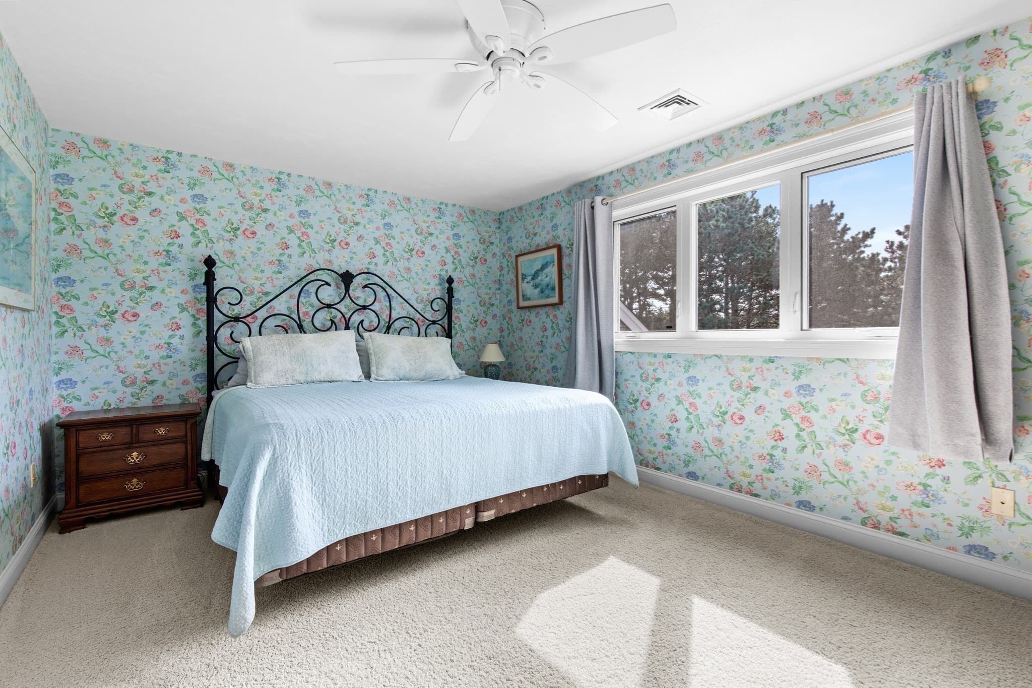 Condominium at 12 Kates Glen # 12, Plymouth MA 02360, photo 19 of 35