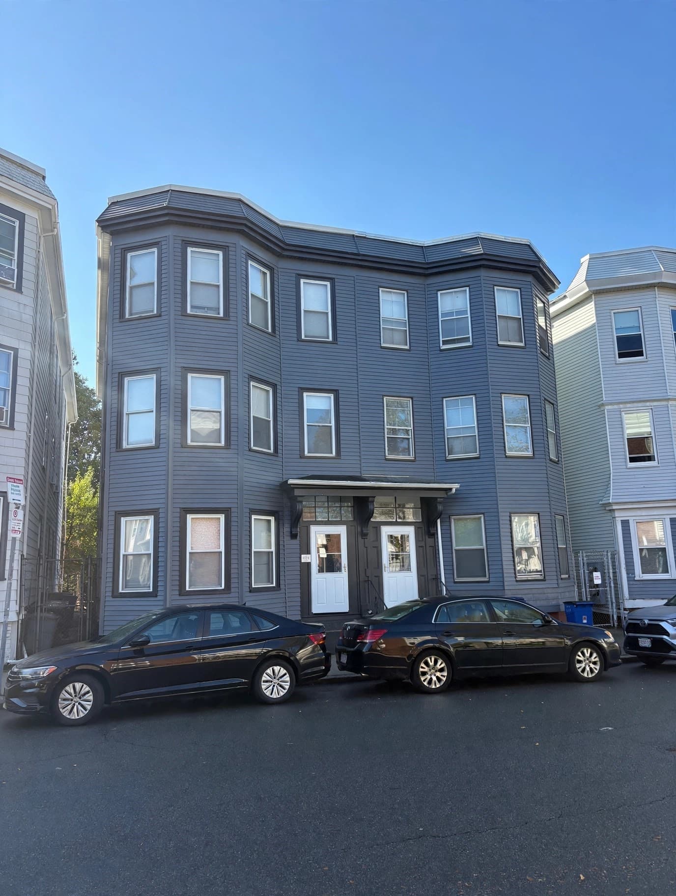 633 E 6th St, Boston MA 02127