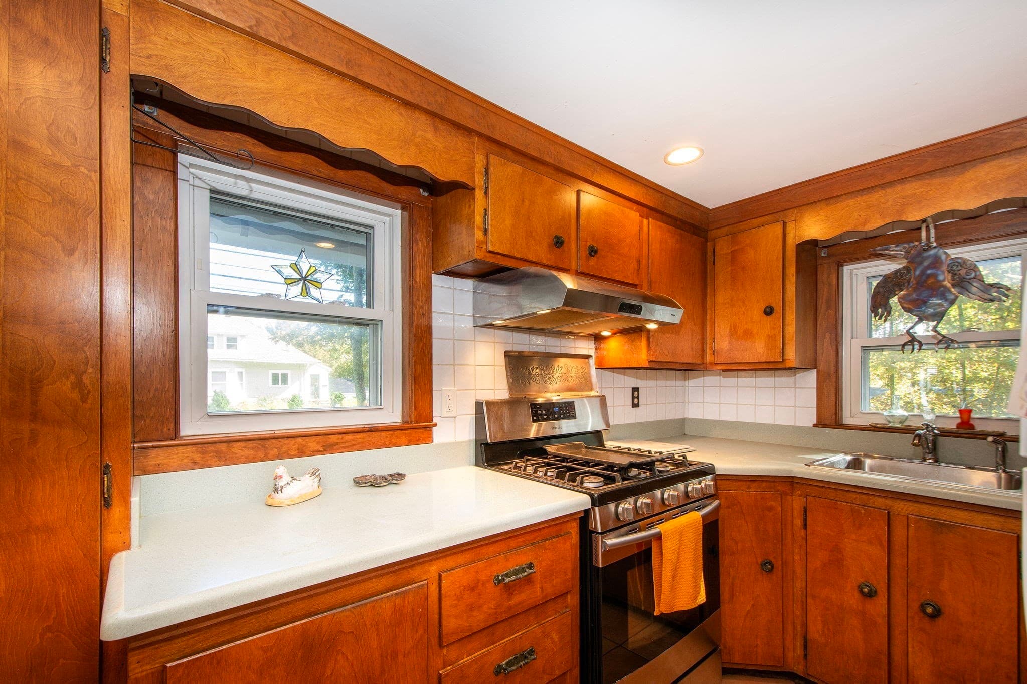 Multi Family at 195 Union St., Weymouth MA 02190, photo 13 of 35