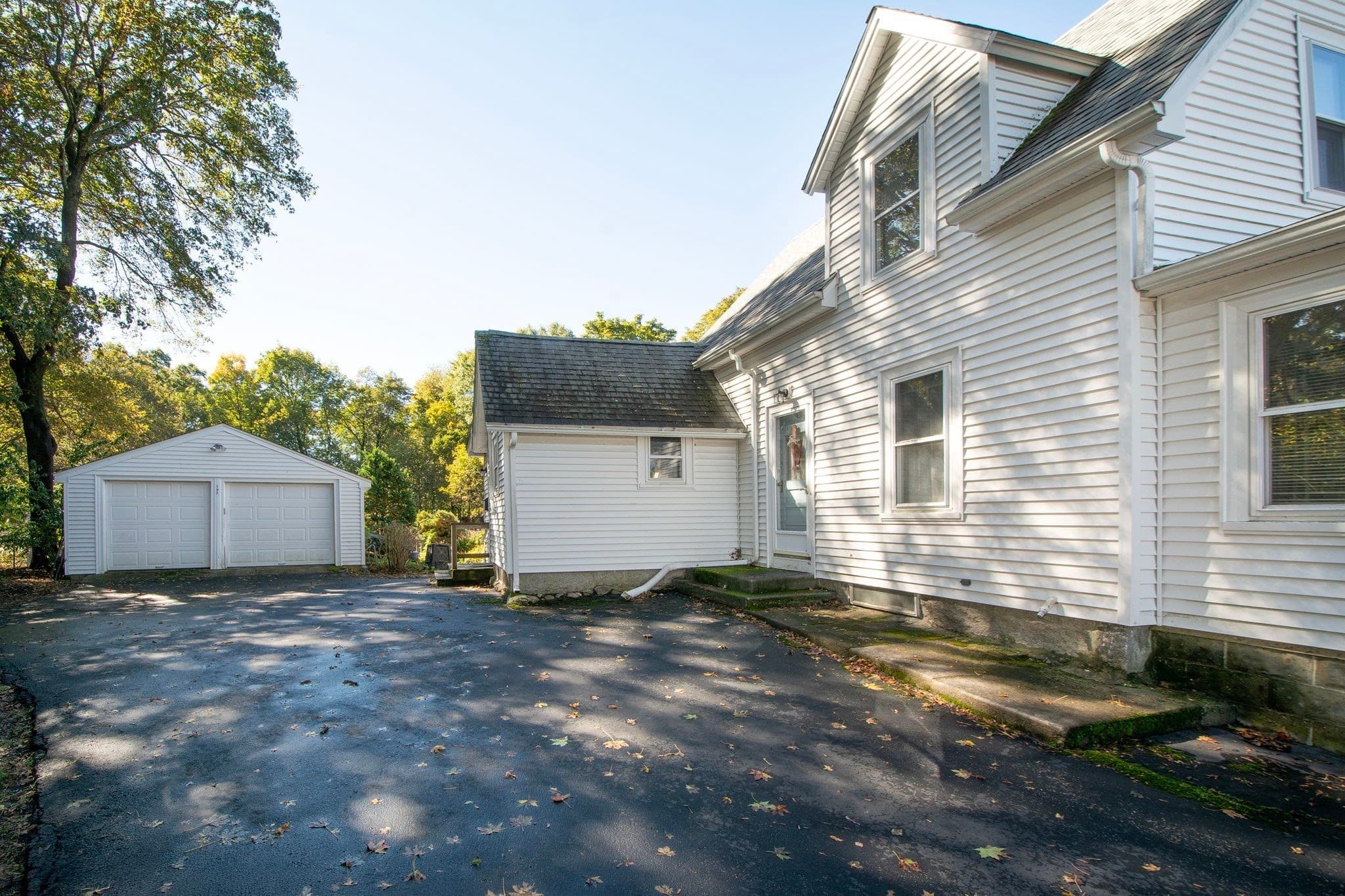 Multi Family at 195 Union St., Weymouth MA 02190, photo 4 of 35