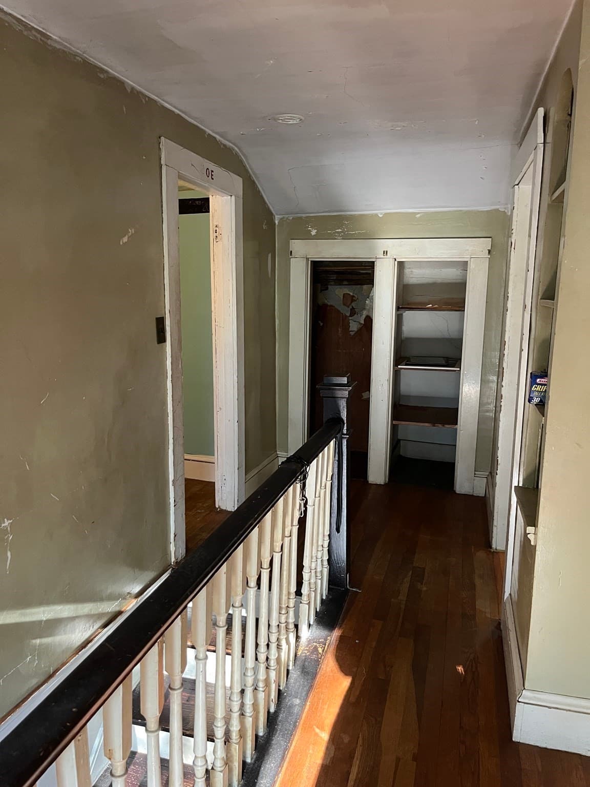 Single Family Residence at 40 Meadowbrook Rd, Chelmsford MA 01863, photo 7 of 18
