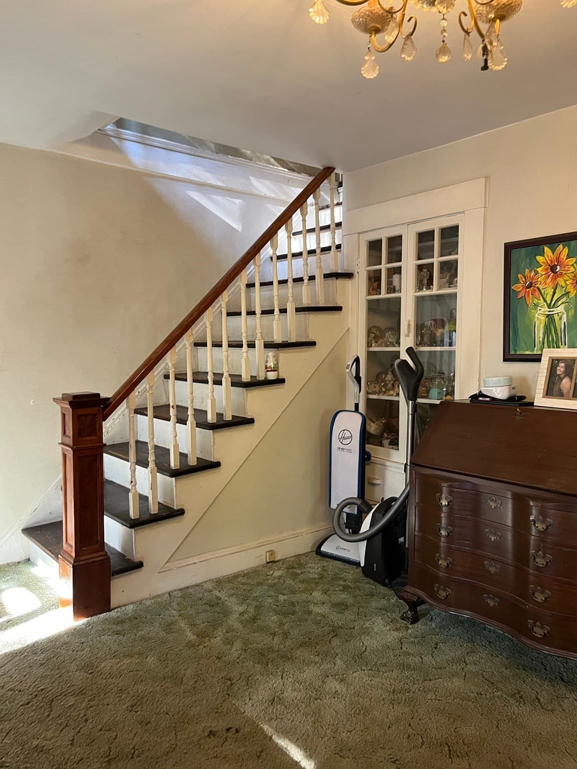 Single Family Residence at 40 Meadowbrook Rd, Chelmsford MA 01863, photo 5 of 18