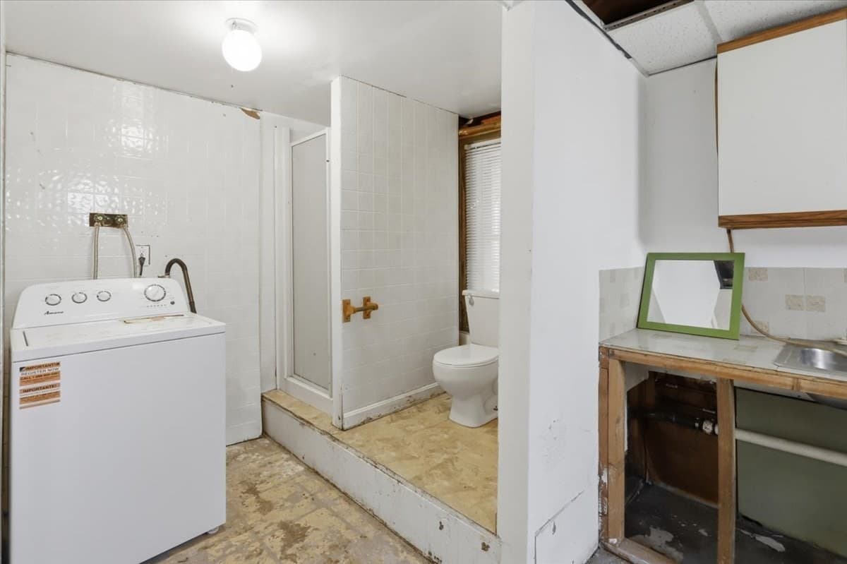 Single Family Residence at 13 Horton St, Taunton MA 02780, photo 27 of 33