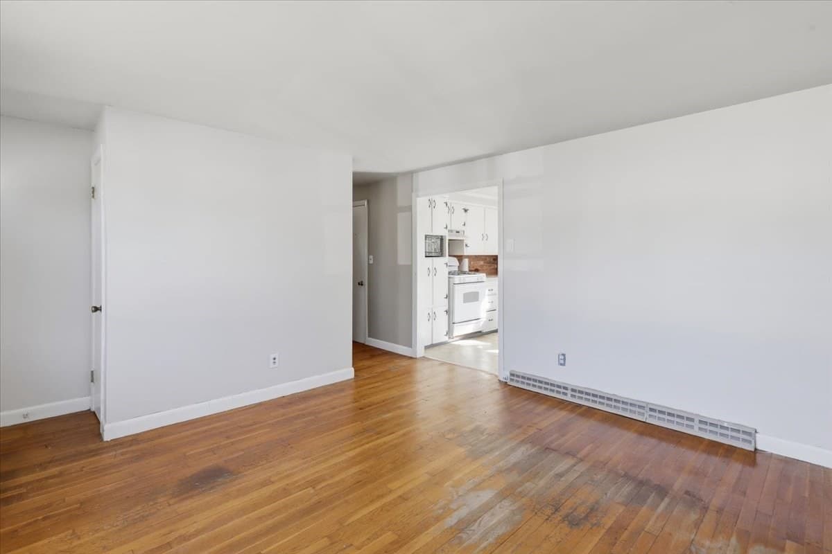 Single Family Residence at 13 Horton St, Taunton MA 02780, photo 13 of 33