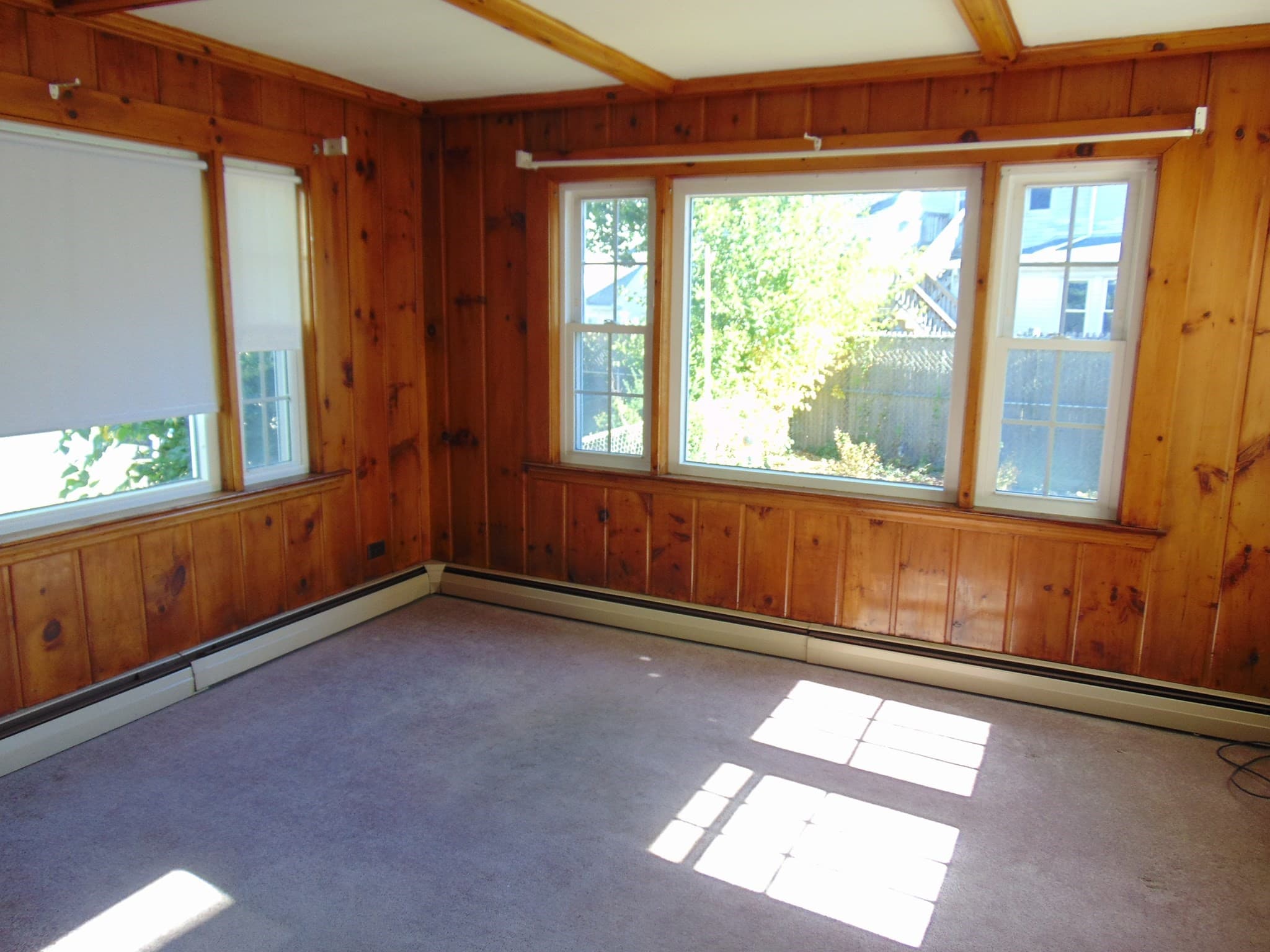 Single Family Residence at 260 Newbury Ave, Quincy MA 02171, photo 8 of 17