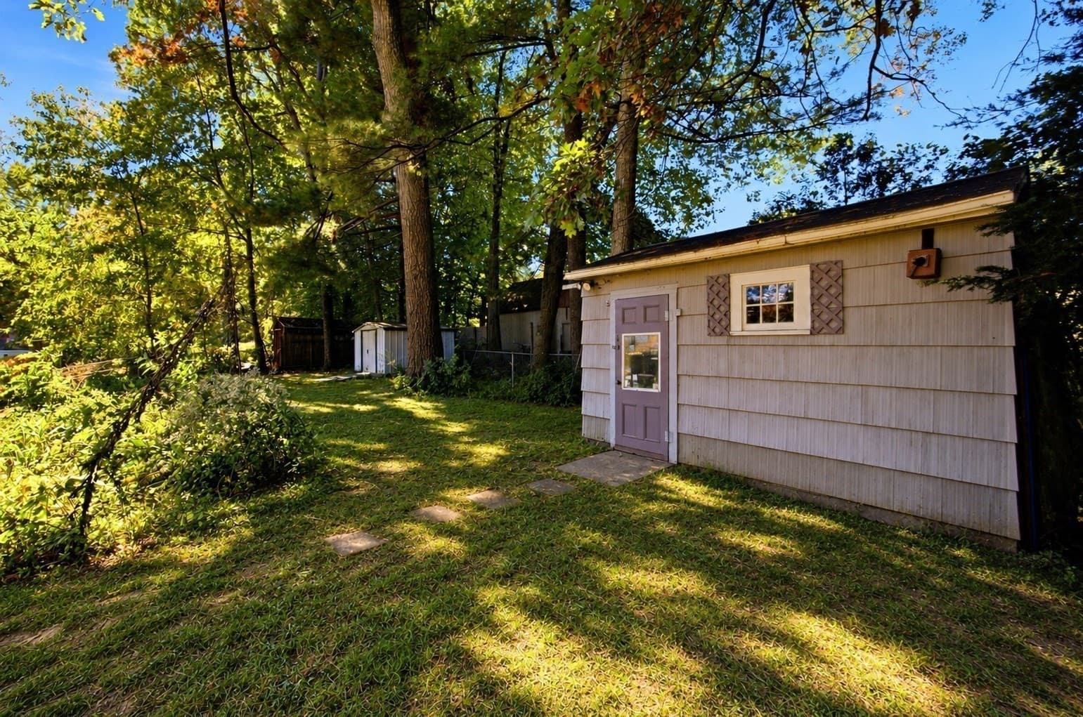 Single Family Residence at 20 Deerfield Dr, Northampton MA 01062, photo 6 of 42