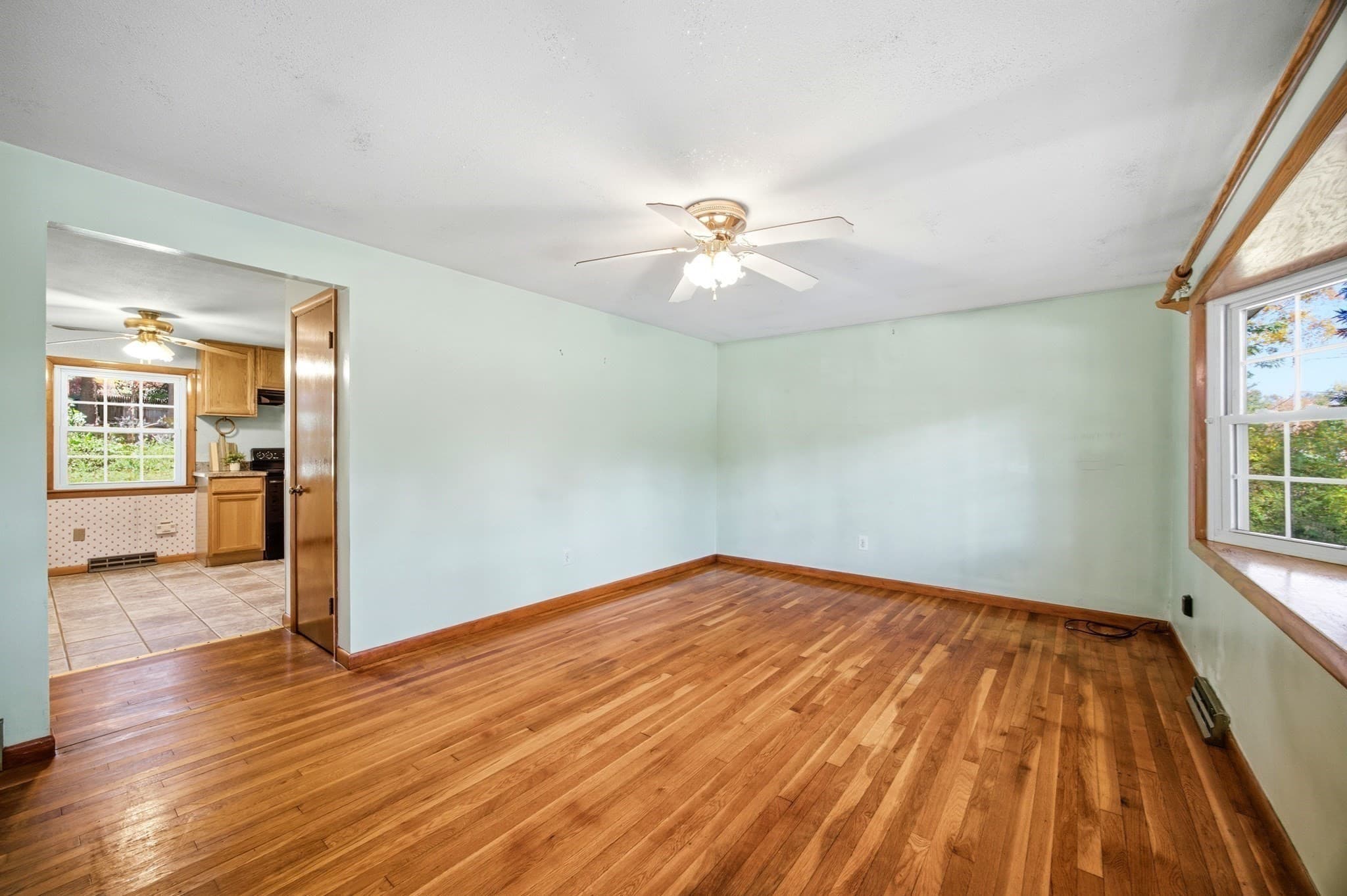 Single Family Residence at 20 Deerfield Dr, Northampton MA 01062, photo 13 of 42