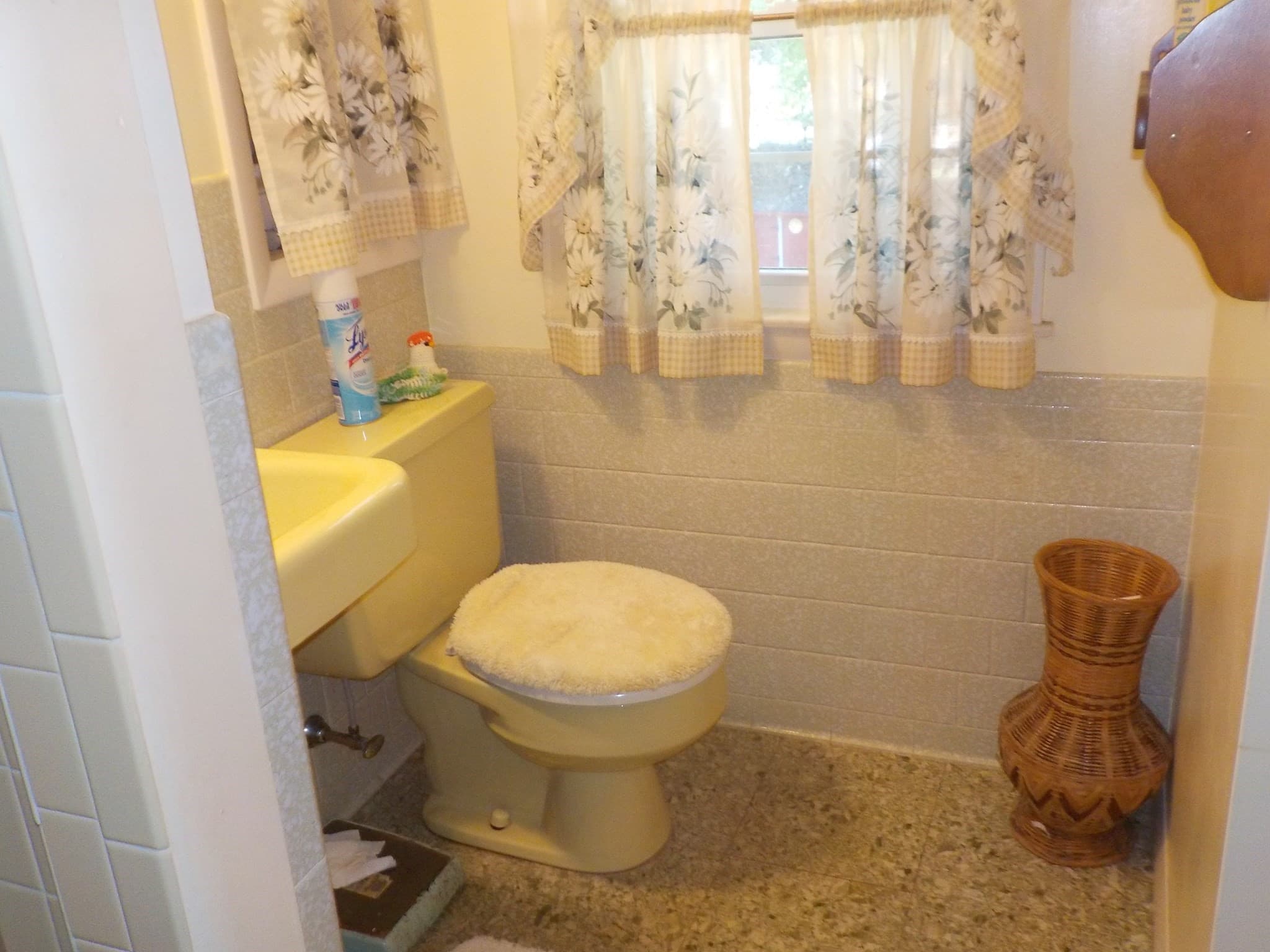 Single Family Residence at 25 Valleyview, Bellingham MA 02019, photo 18 of 18