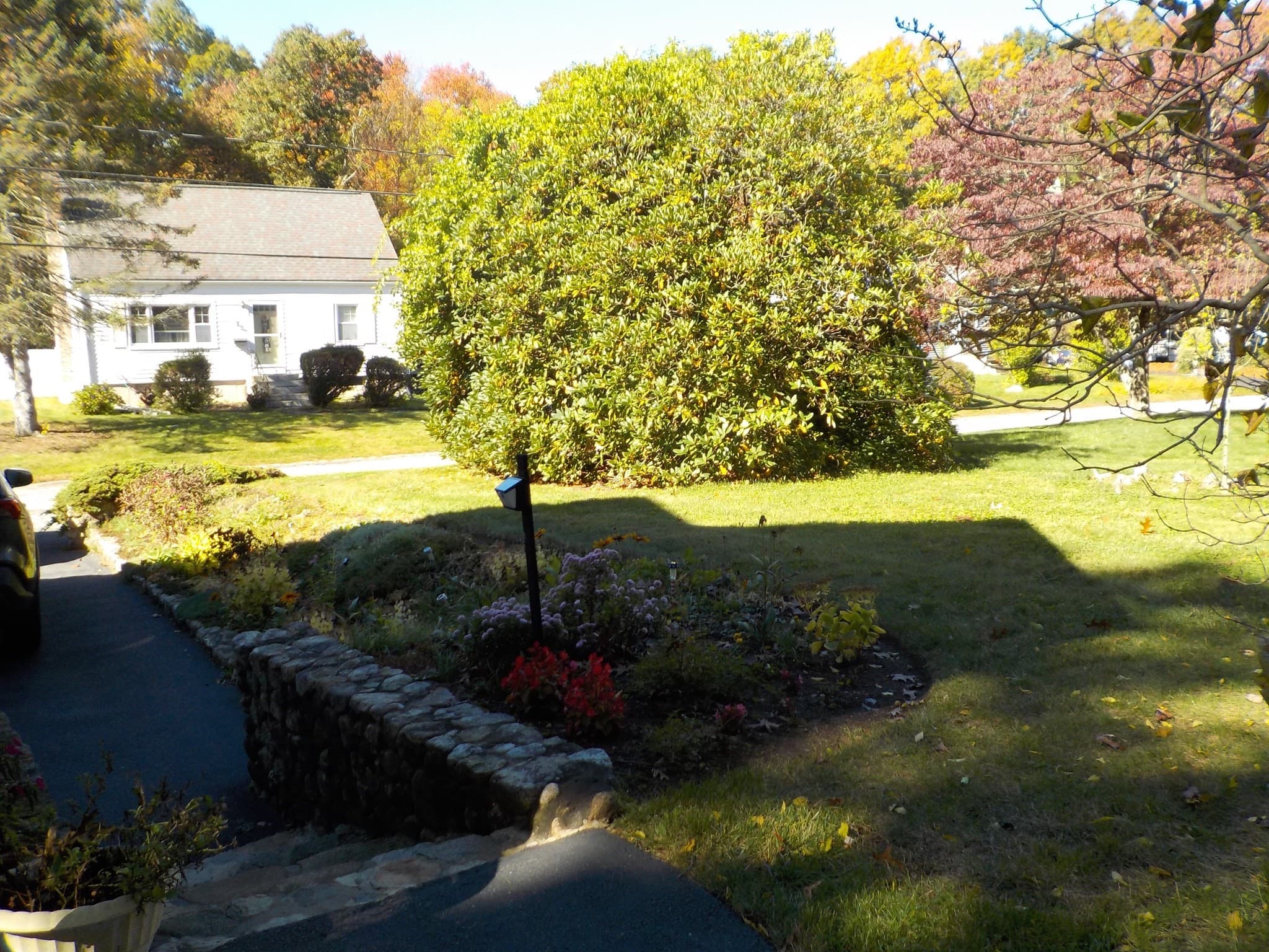 Single Family Residence at 25 Valleyview, Bellingham MA 02019, photo 4 of 18