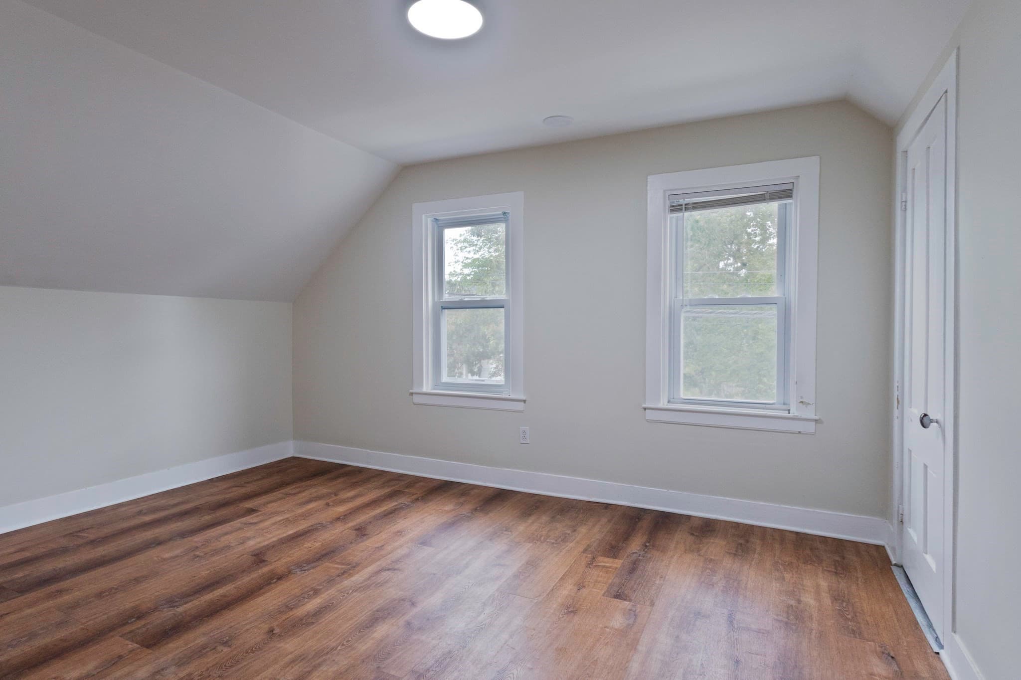 Single Family Residence at 35 Peck St, Attleboro MA 02703, photo 15 of 27