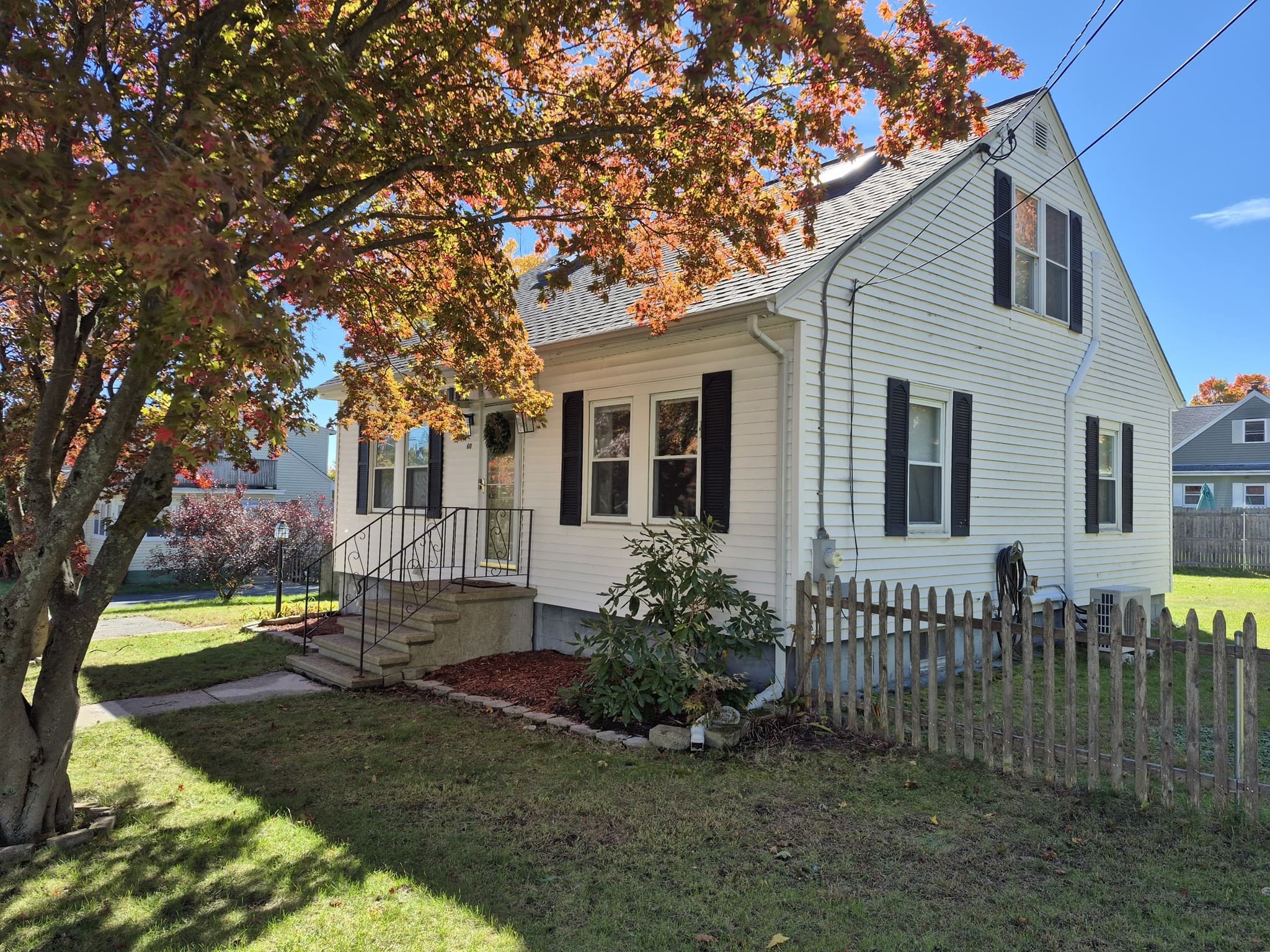 60 Frances Street, Dracut MA 01826