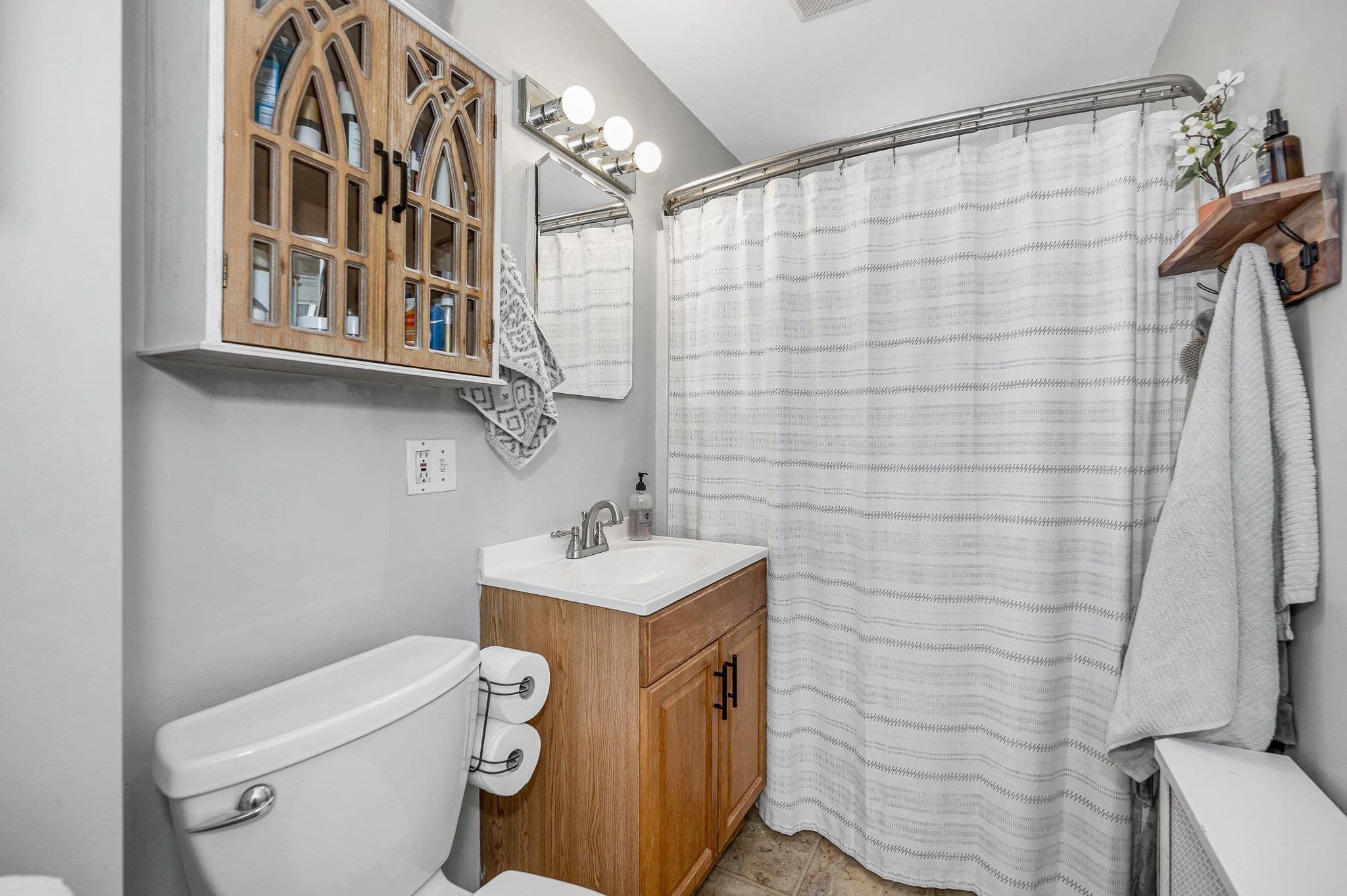 Single Family Residence at 60 Frances Street, Dracut MA 01826, photo 8 of 22