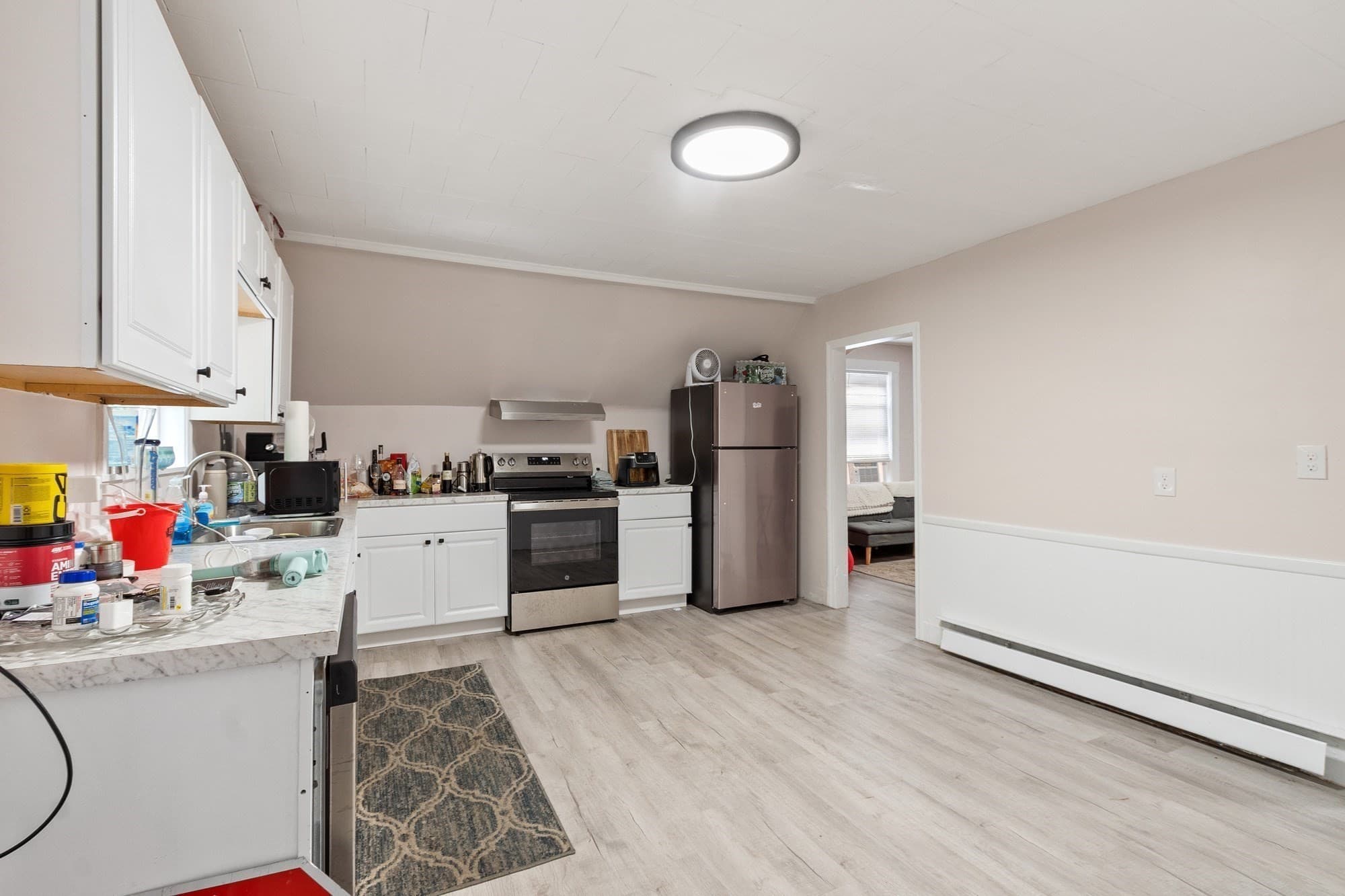 3 Family at 537 Park Avenue, Worcester MA 01602, photo 16 of 31
