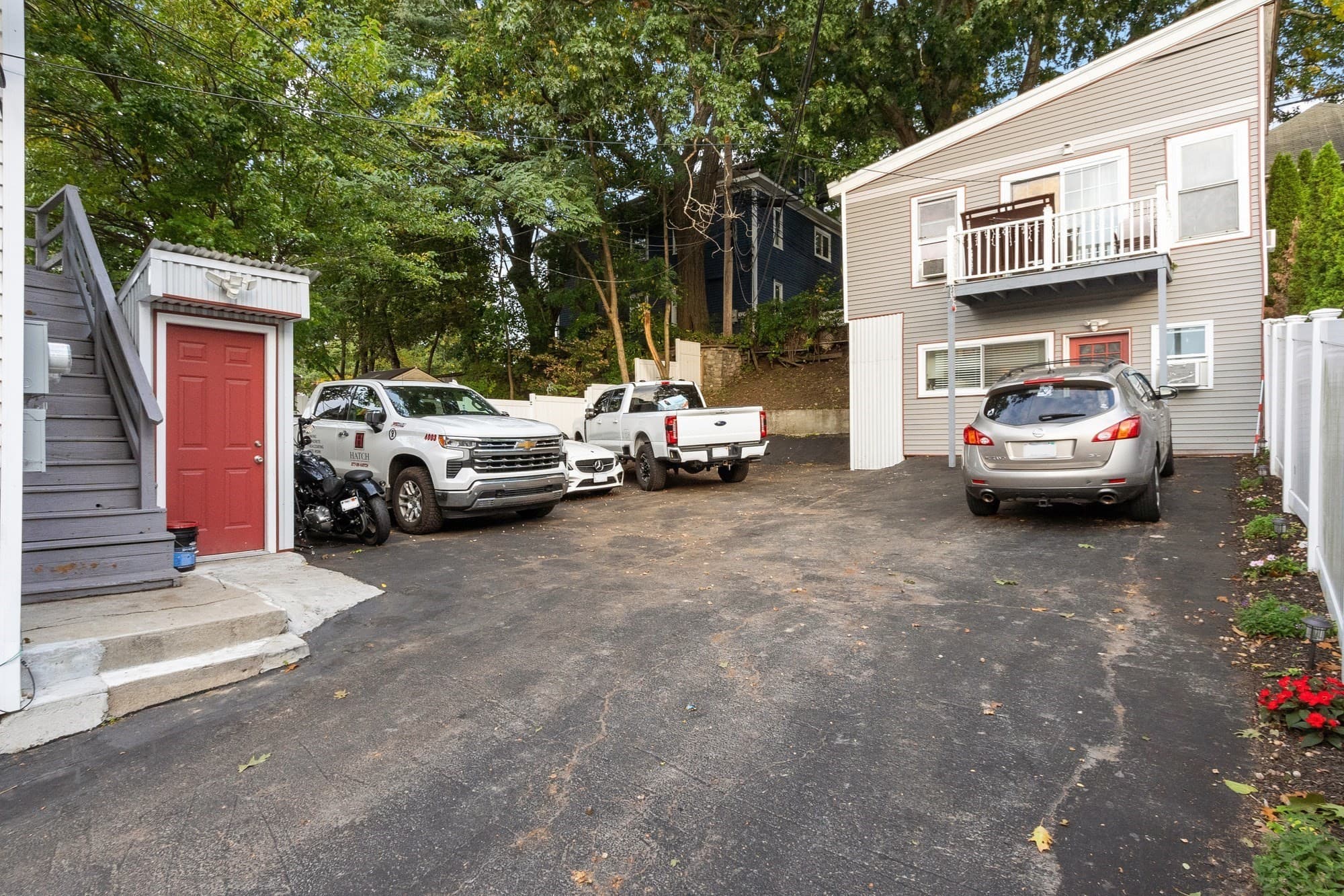 3 Family at 537 Park Avenue, Worcester MA 01602, photo 3 of 31