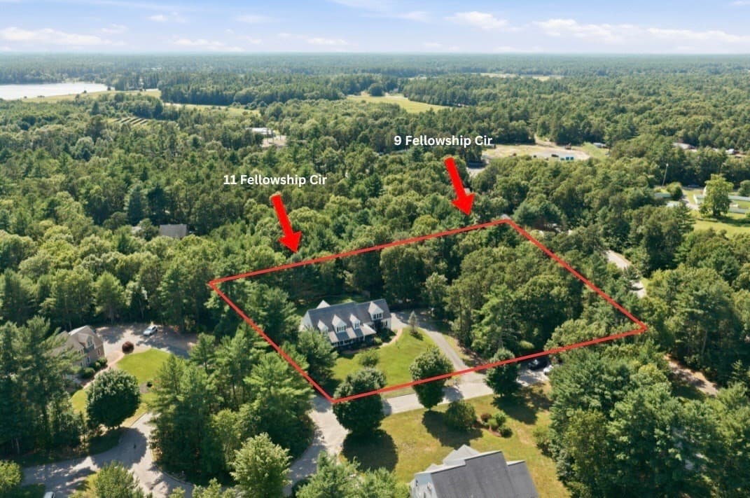 9 Fellowship Cir, Wareham MA 02571