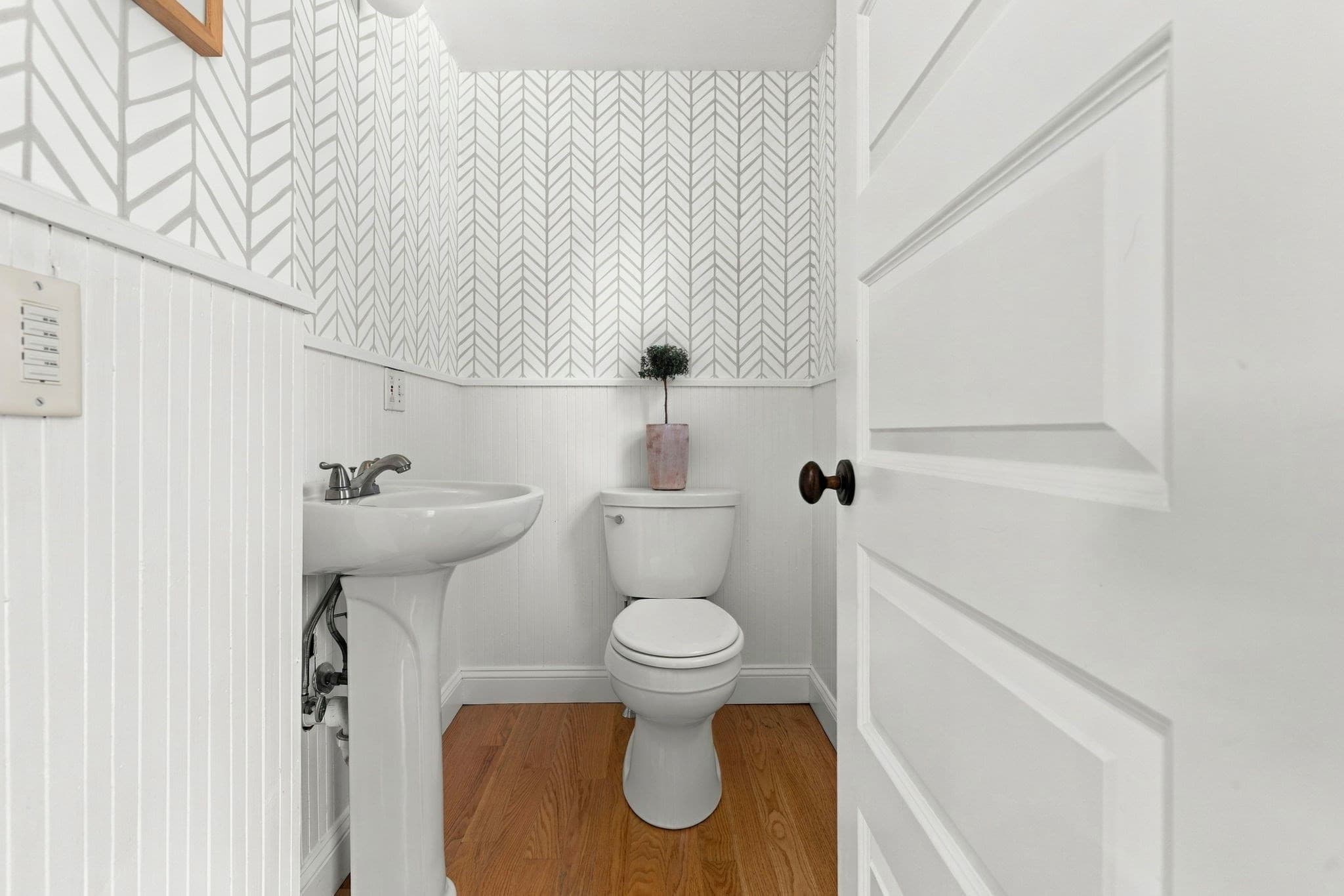 Single Family Residence at 36 Renwick, Wakefield MA 01880, photo 15 of 35