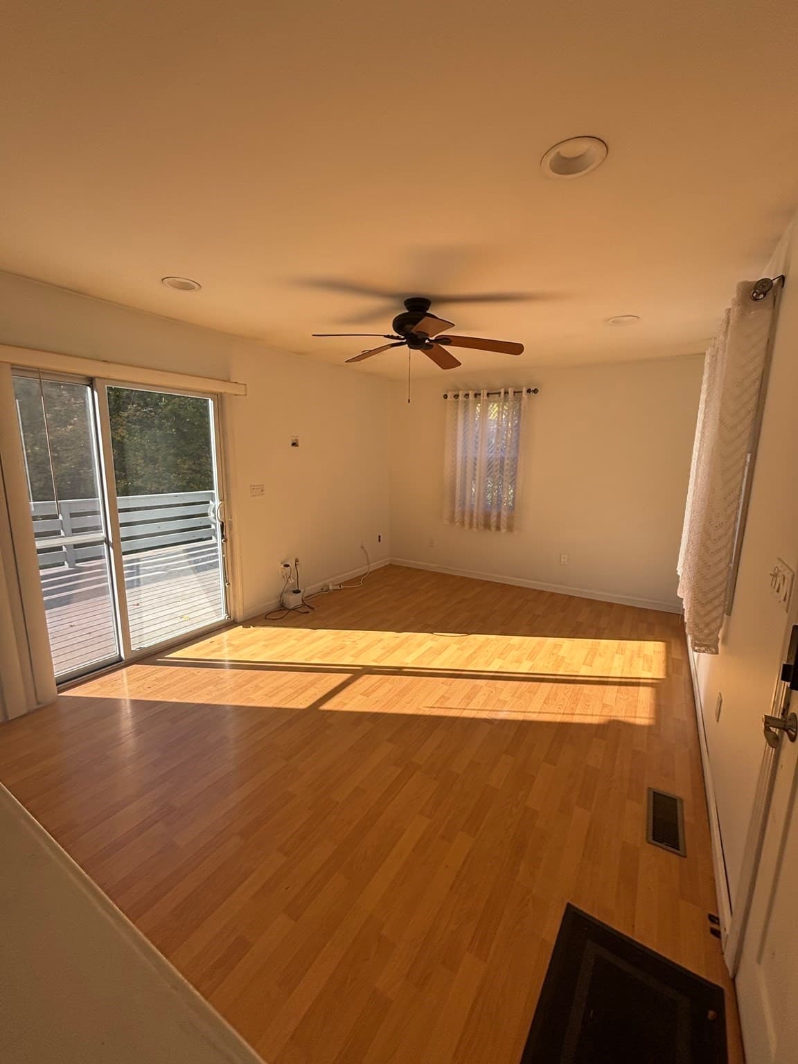 Single Family Residence at 33 N Breault Street, Westport MA 02790, photo 6 of 18