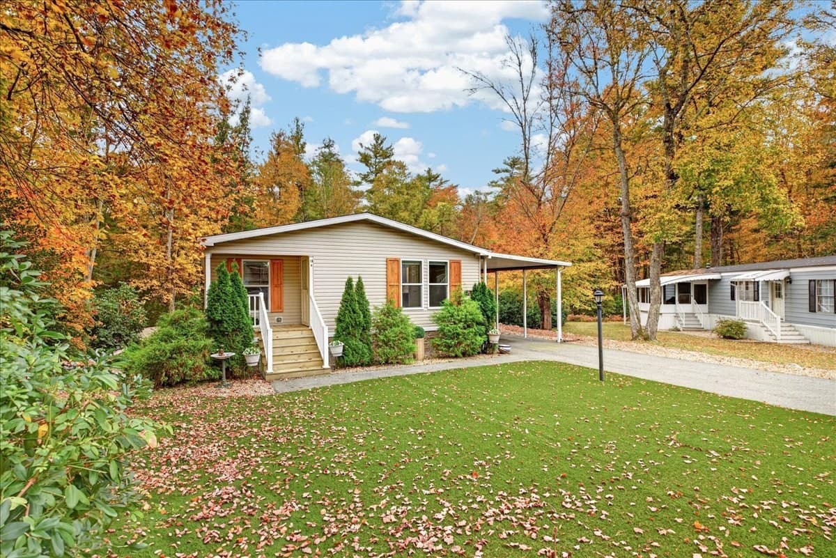 Mobile Home at 18-4 South Meadow Village, Carver MA 02330, photo 2 of 38