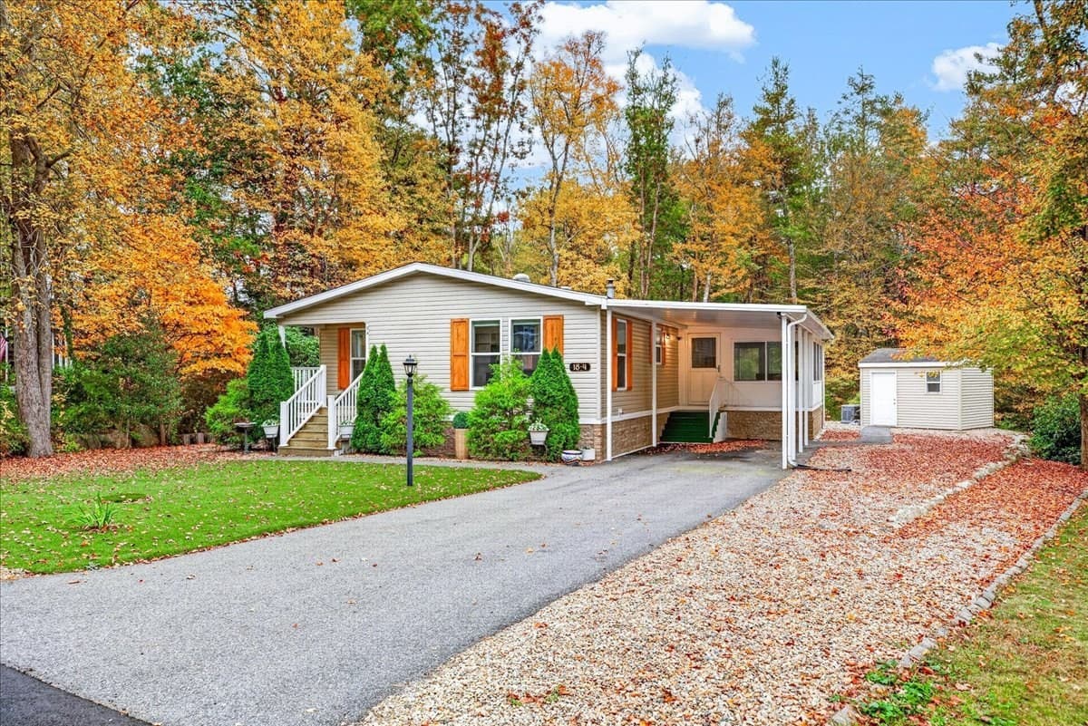 Mobile Home at 18-4 South Meadow Village, Carver MA 02330, photo 3 of 38