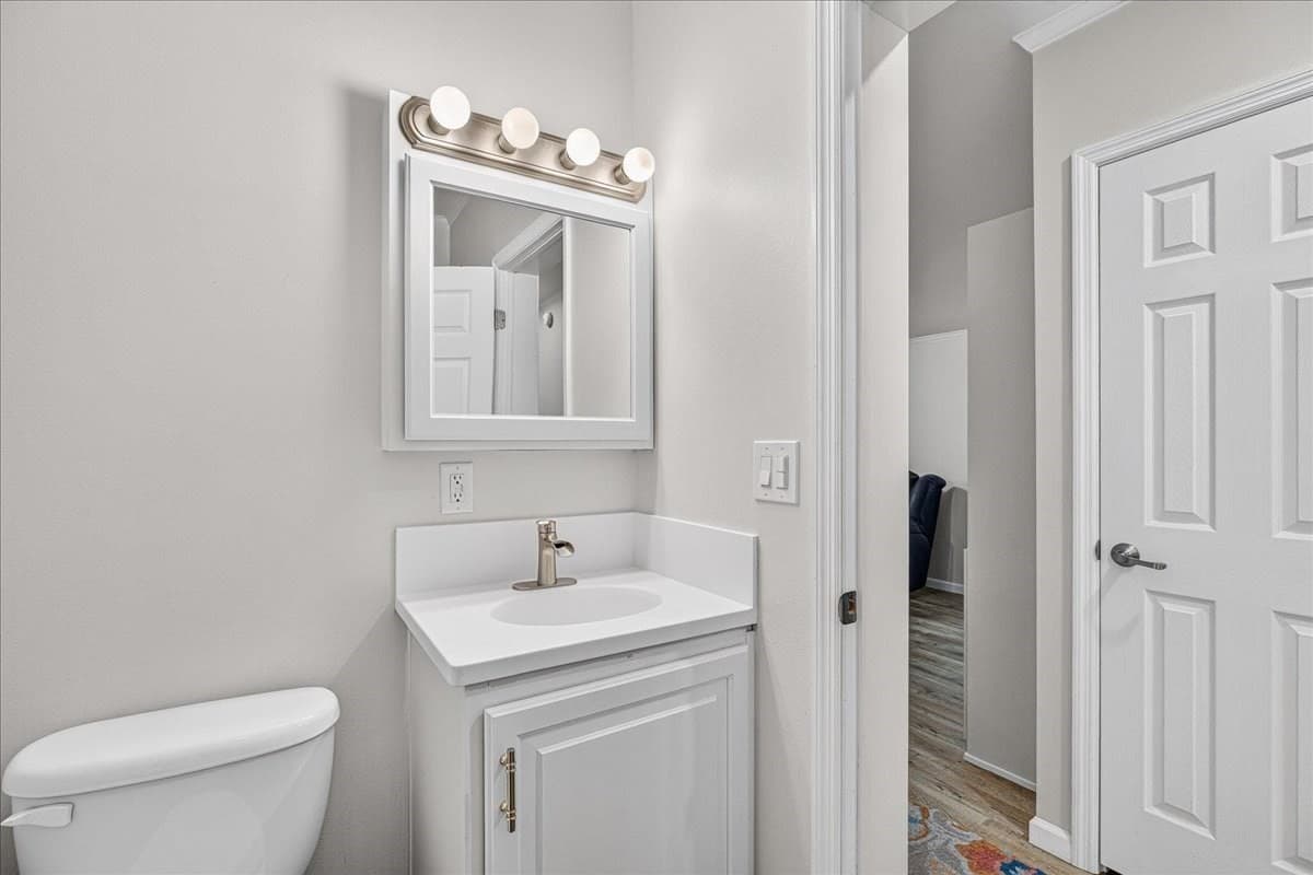 Mobile Home at 18-4 South Meadow Village, Carver MA 02330, photo 28 of 38
