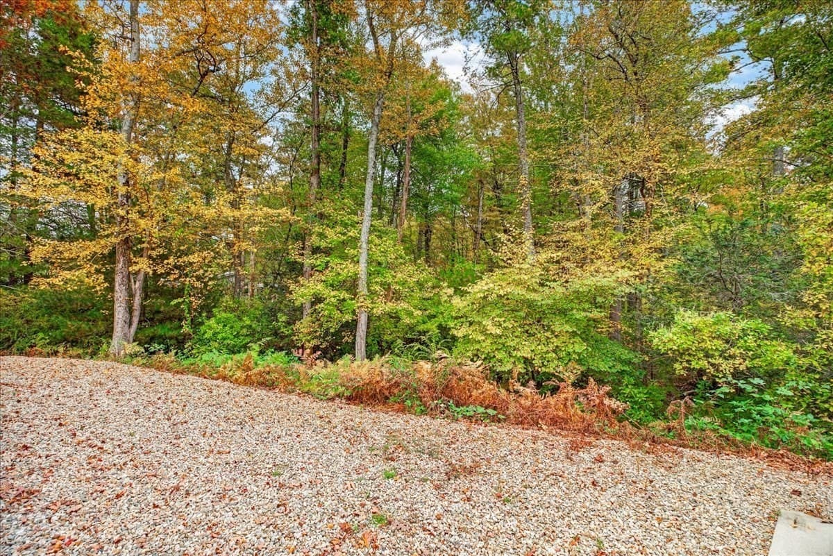 Mobile Home at 18-4 South Meadow Village, Carver MA 02330, photo 35 of 38