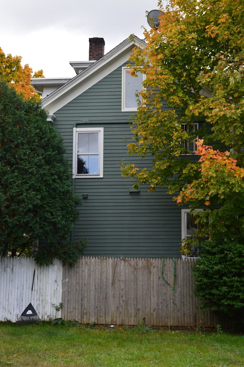 4 Family at 55 Gaylord Street, Chicopee MA 01013, photo 10 of 35