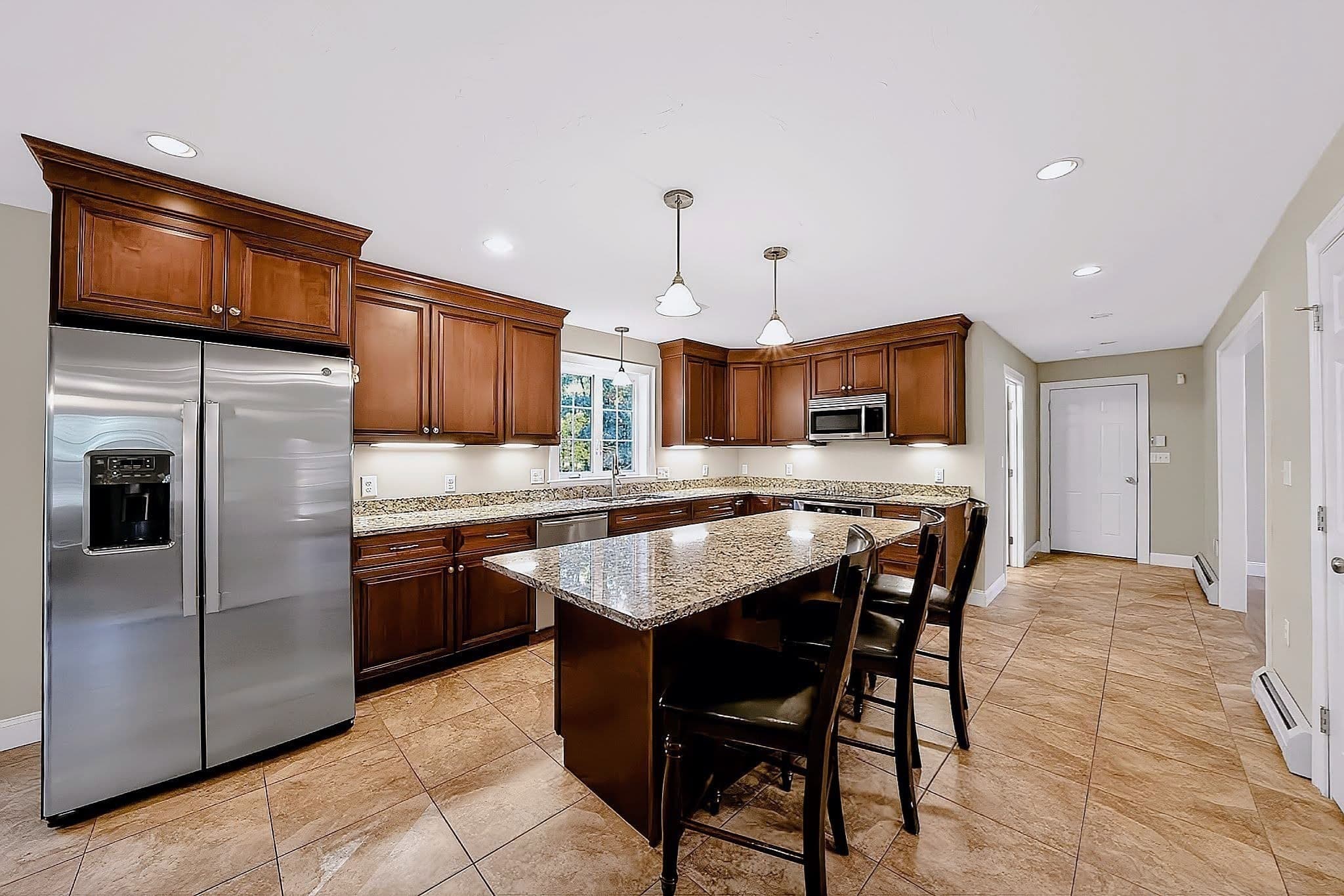 Single Family Residence at 115 Northridge Dr, East Bridgewater MA 02333, photo 2 of 23