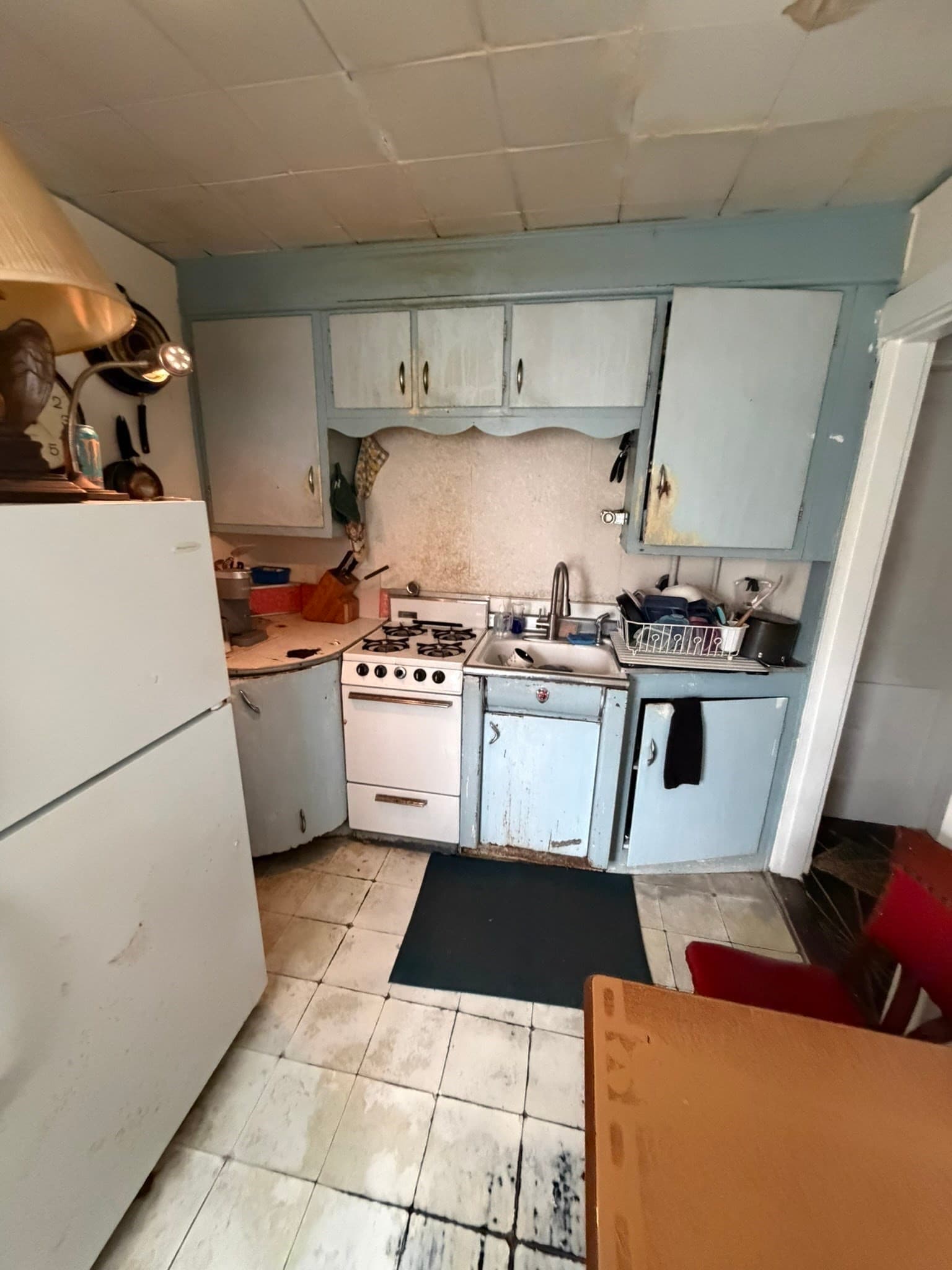 Multi Family at 70 J St, Hull MA 02045, photo 6 of 16