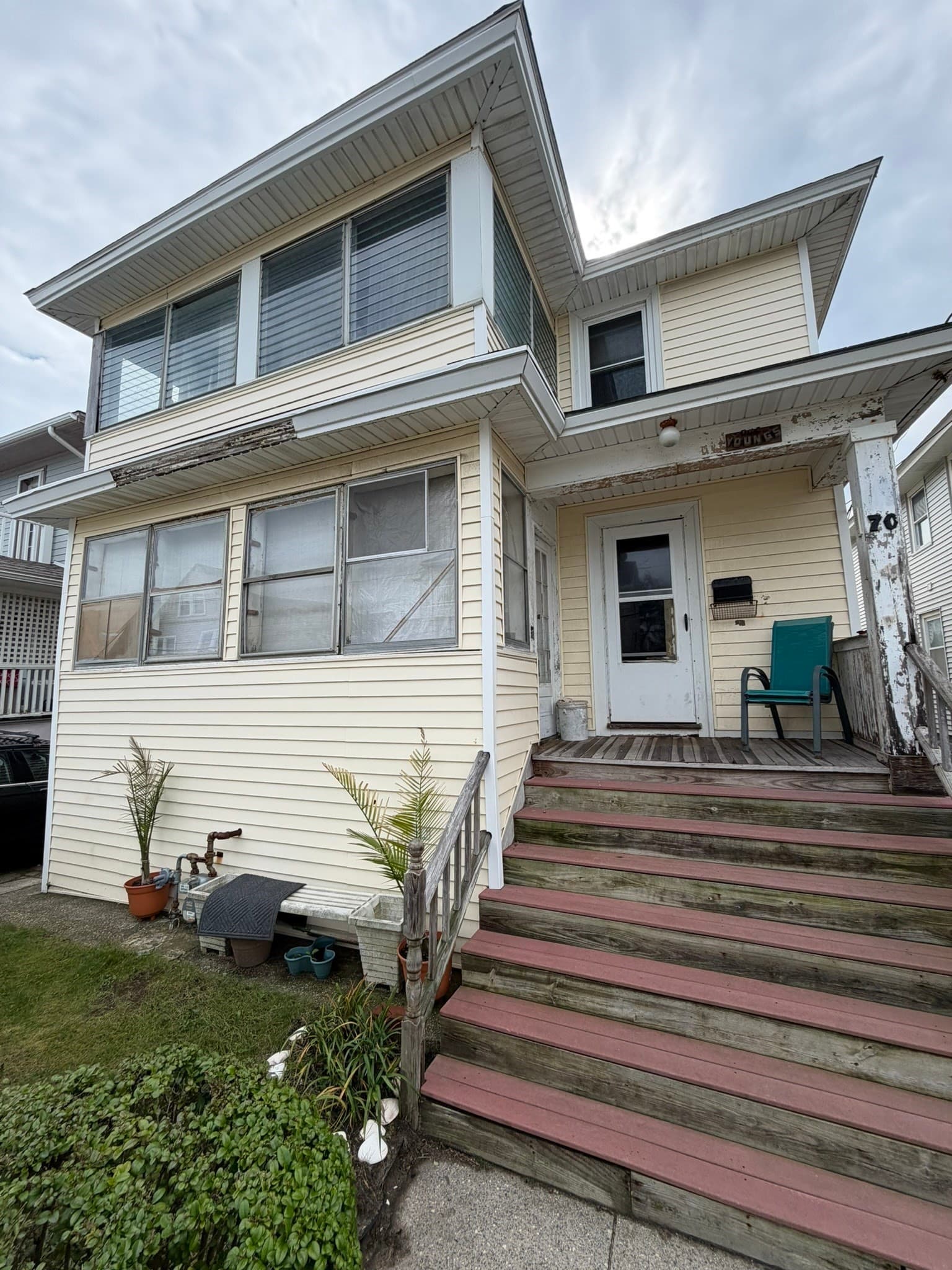 70 J St, Hull MA 02045
